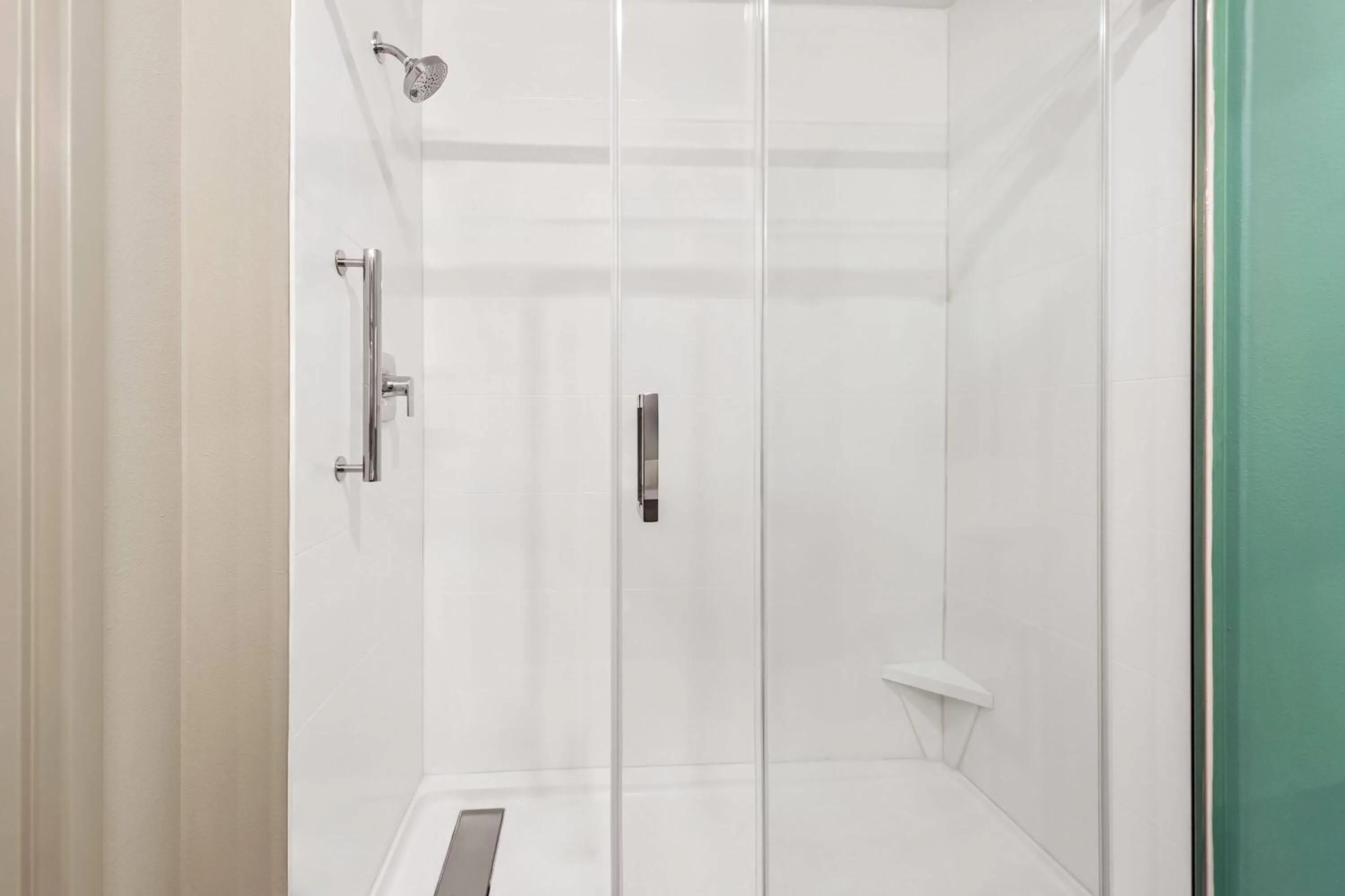 Photo of the whole room in ECHO Suites Extended Stay by Wyndham Reno