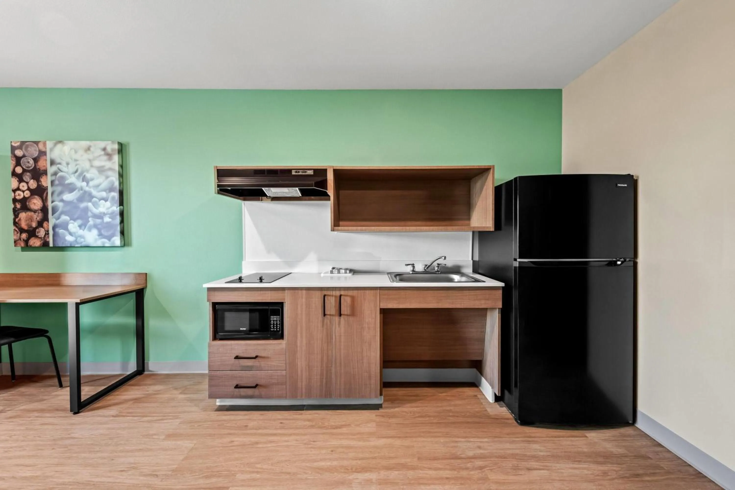 Bed in ECHO Suites Extended Stay by Wyndham Reno