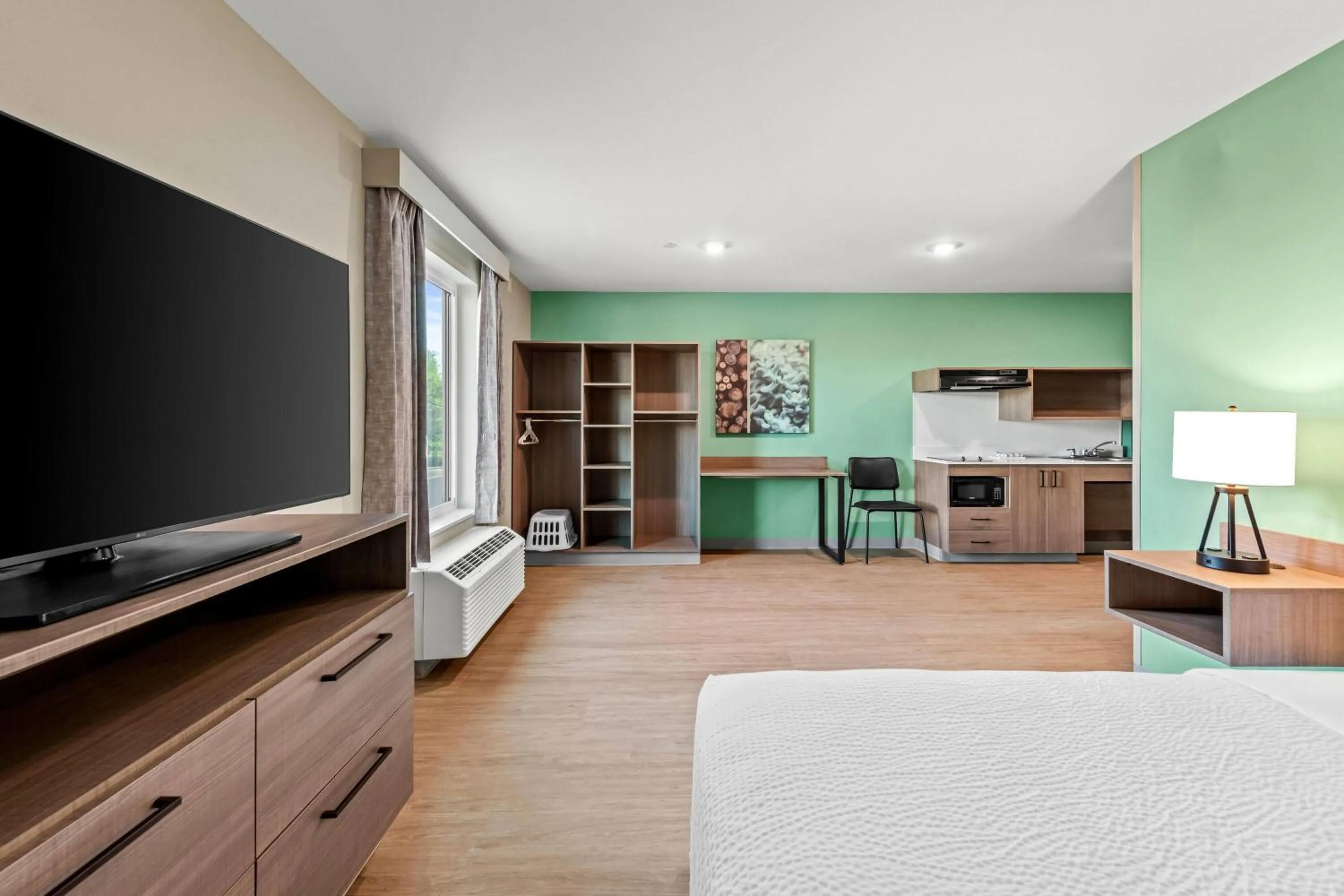 Bed in ECHO Suites Extended Stay by Wyndham Reno