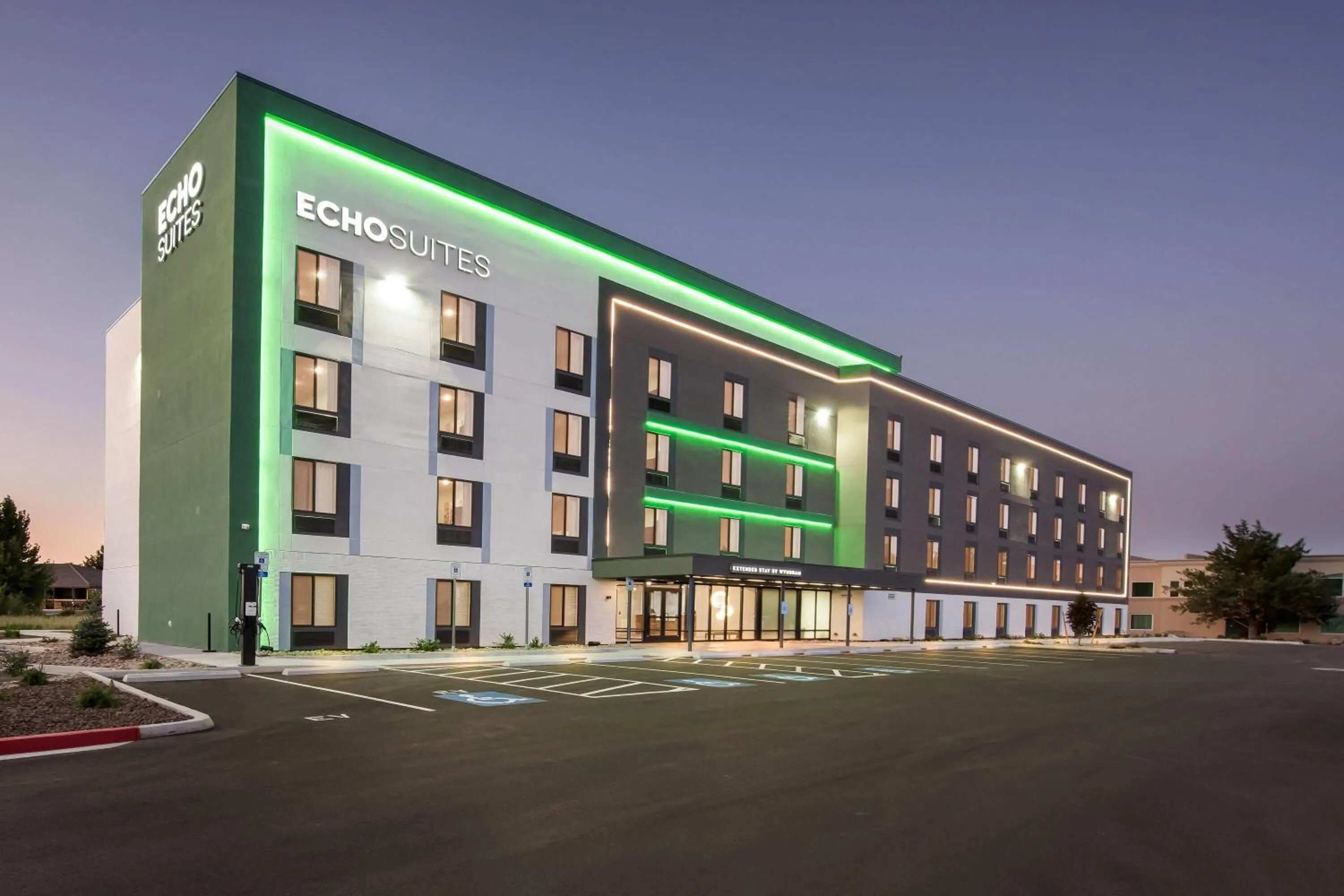 Property building in ECHO Suites Extended Stay by Wyndham Reno