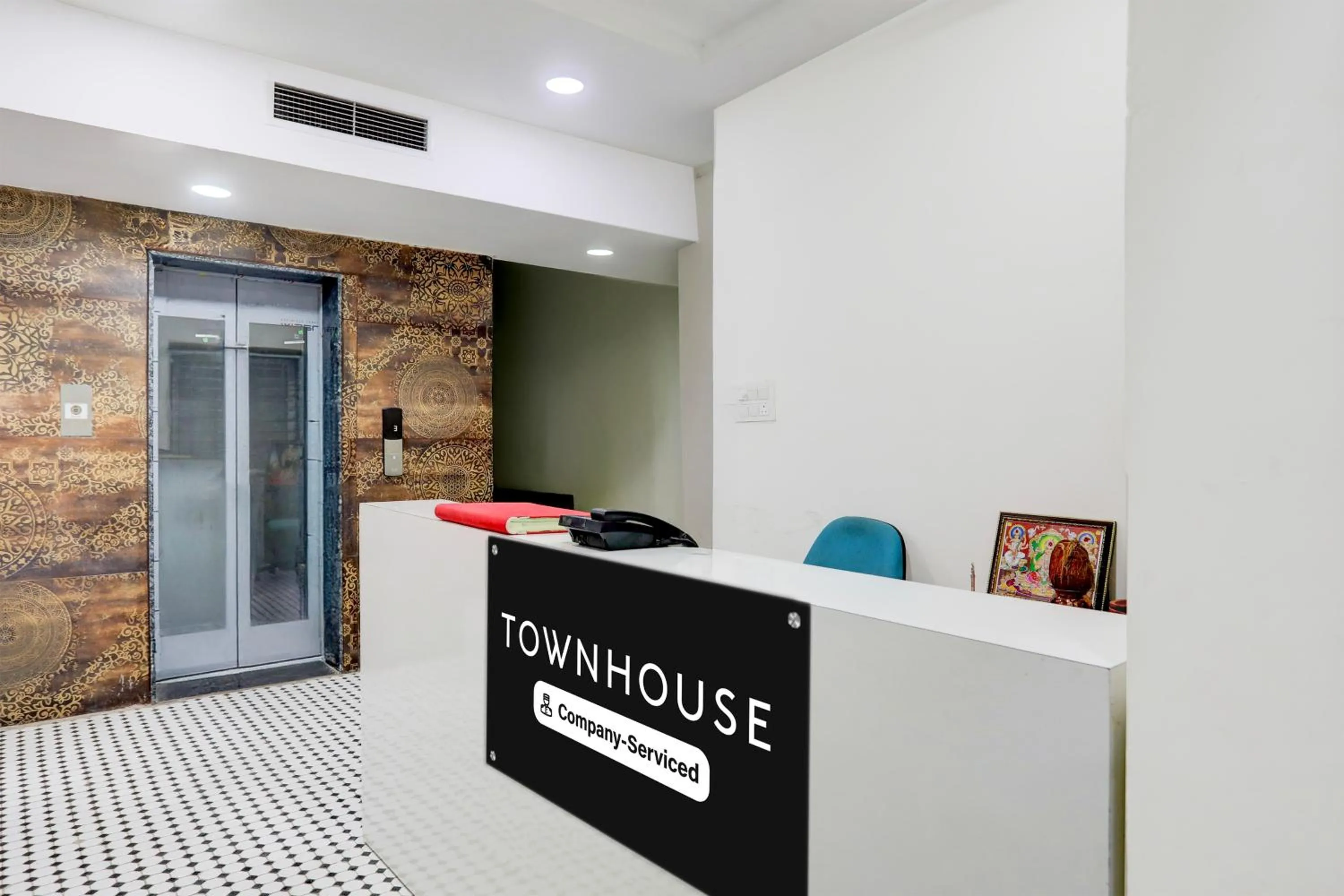 Lobby or reception in Townhouse DAVV University Indore Formerly Indrapuri