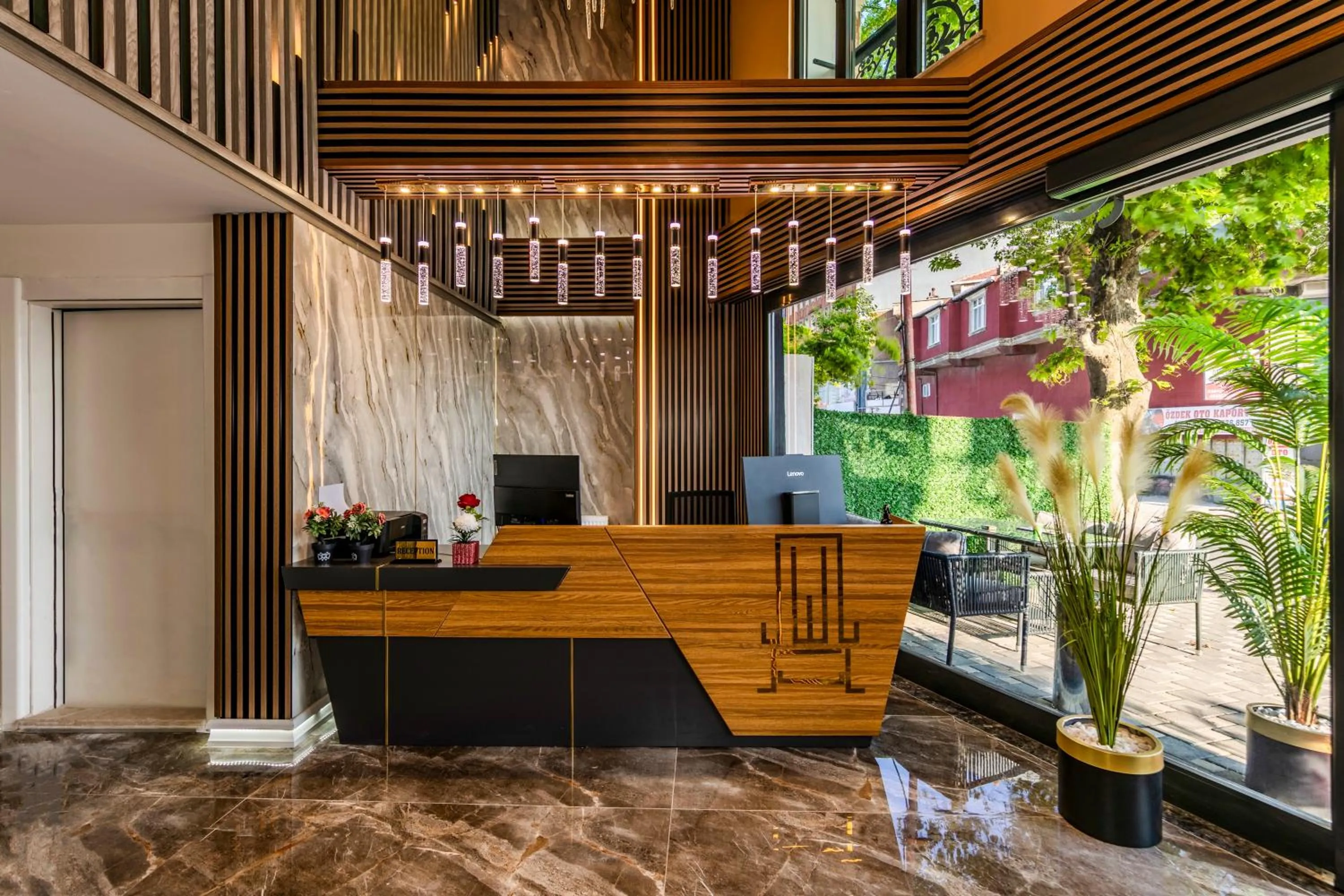 Lobby or reception in Airport Waves Hotel