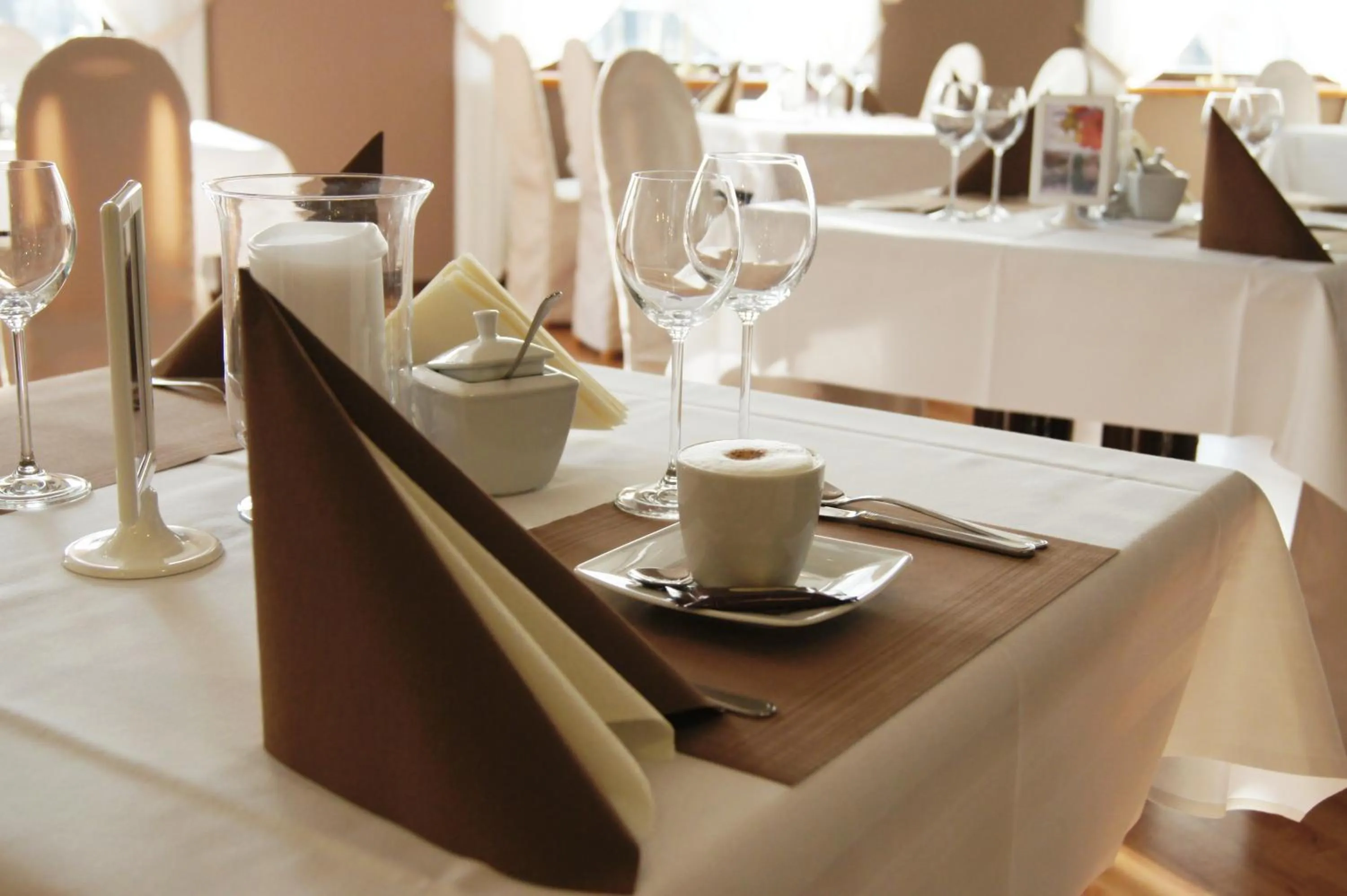 Restaurant/places to eat in Hotel Ossowski