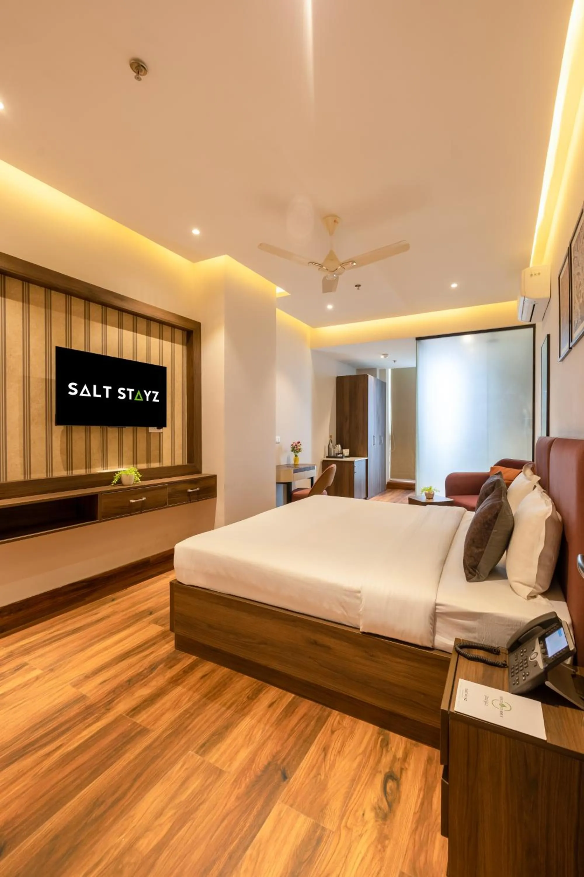 Deluxe Room in Saltstayz Premier Suite Chandigarh Mohali