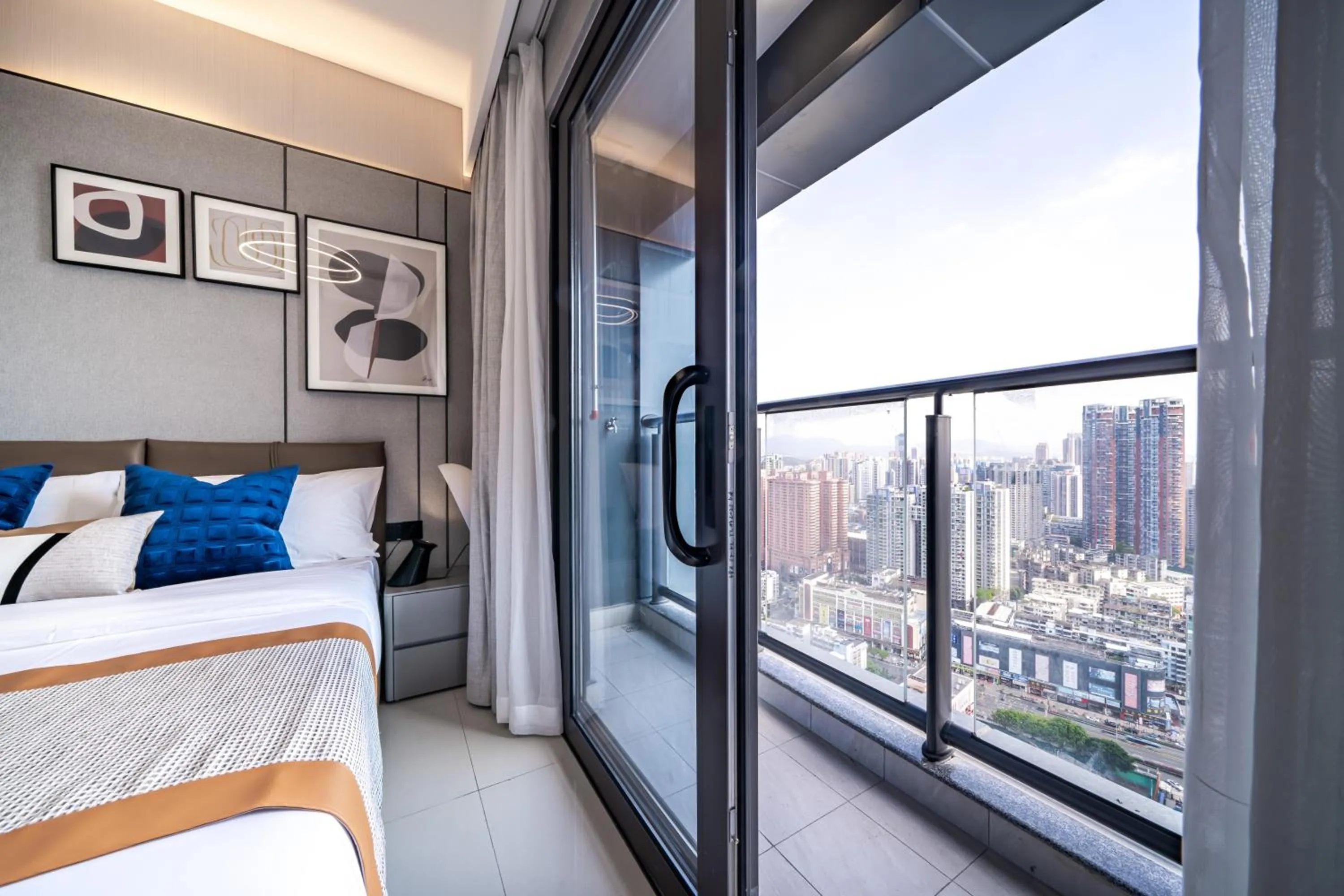 Bedroom, Bed in Kingkey Shuibei International Apartment Hotel