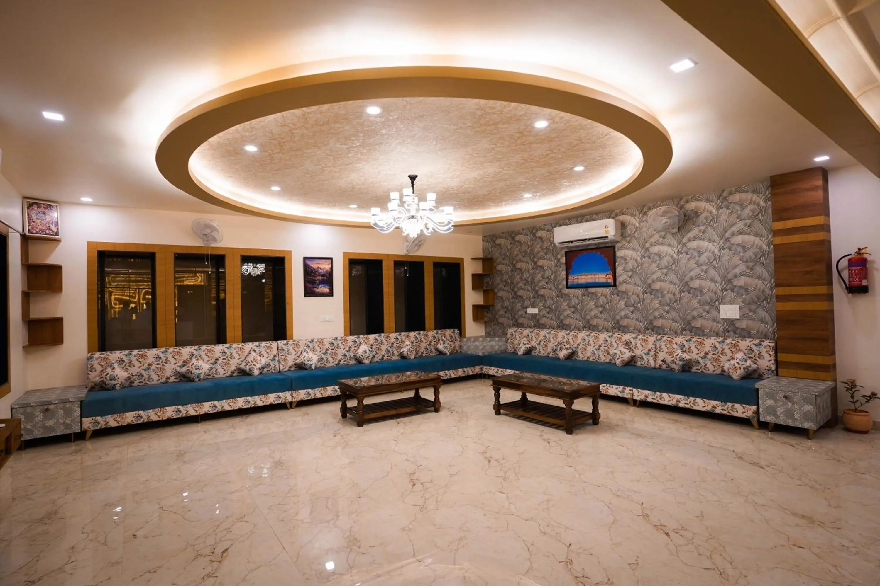 Lobby or reception in Hotel Holy Pushkar by DIV Hospitality