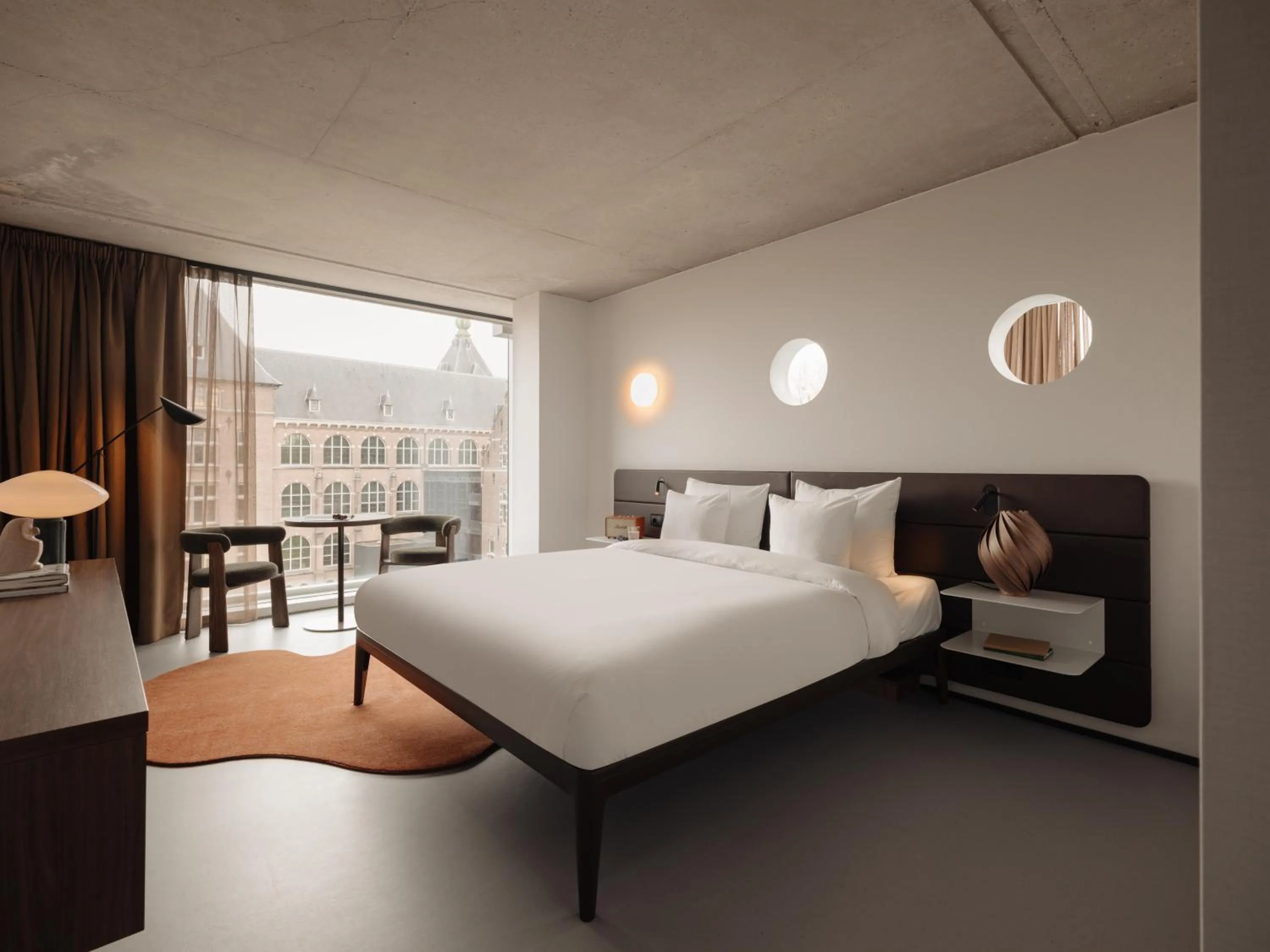 Bed in Hotel V Oosterpark