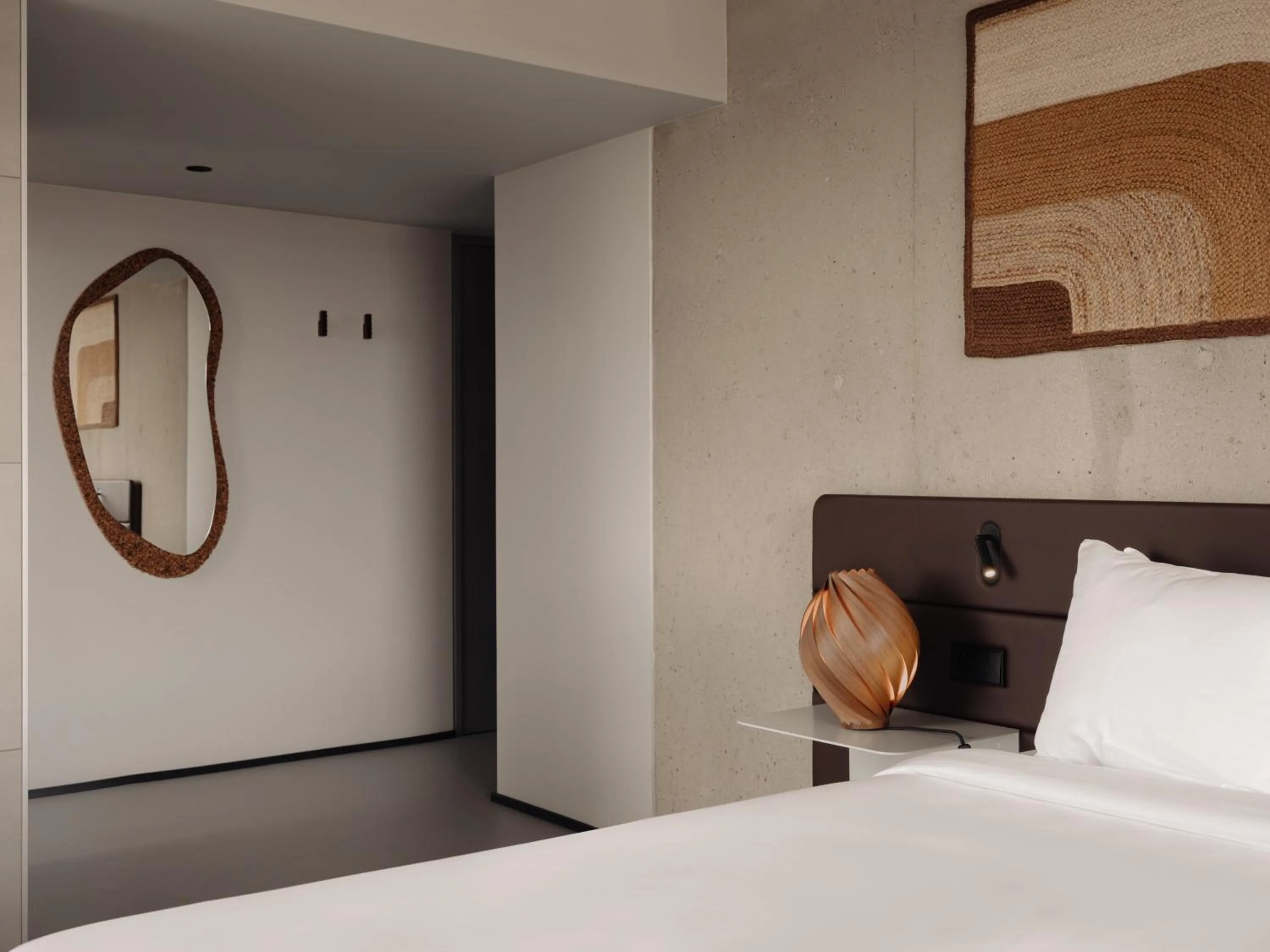 Bed in Hotel V Oosterpark