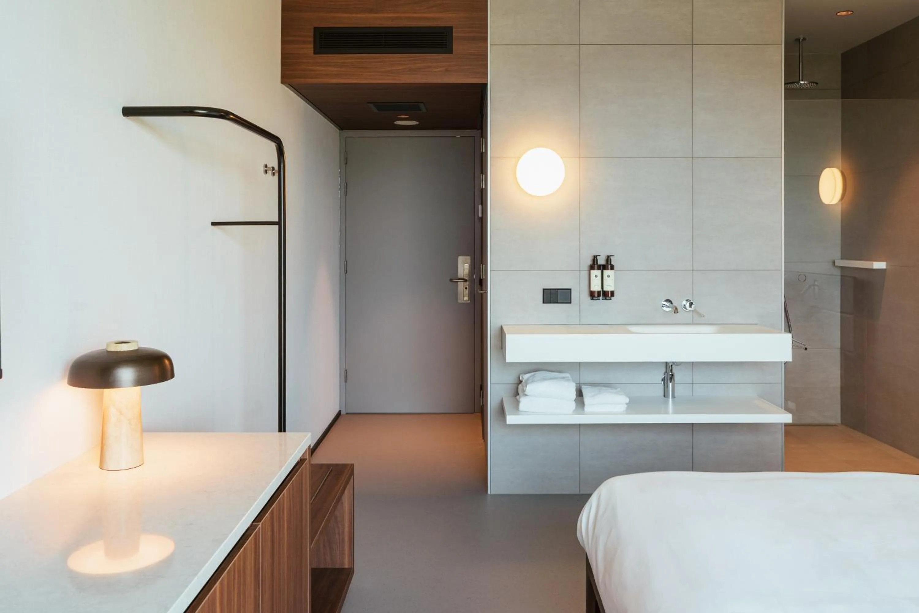 Bedroom, Bed in Hotel V Oosterpark