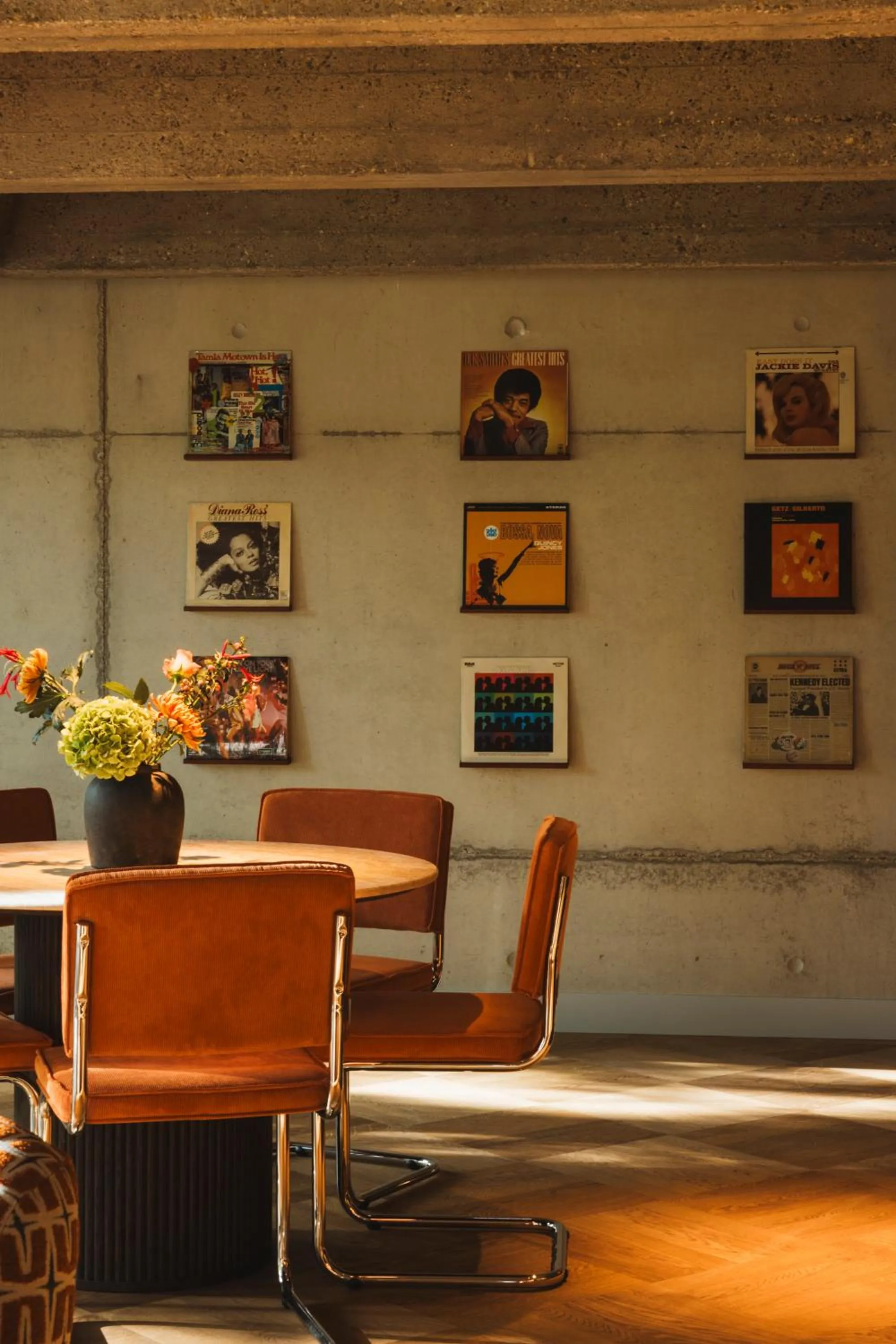 Seating area in Hotel V Oosterpark