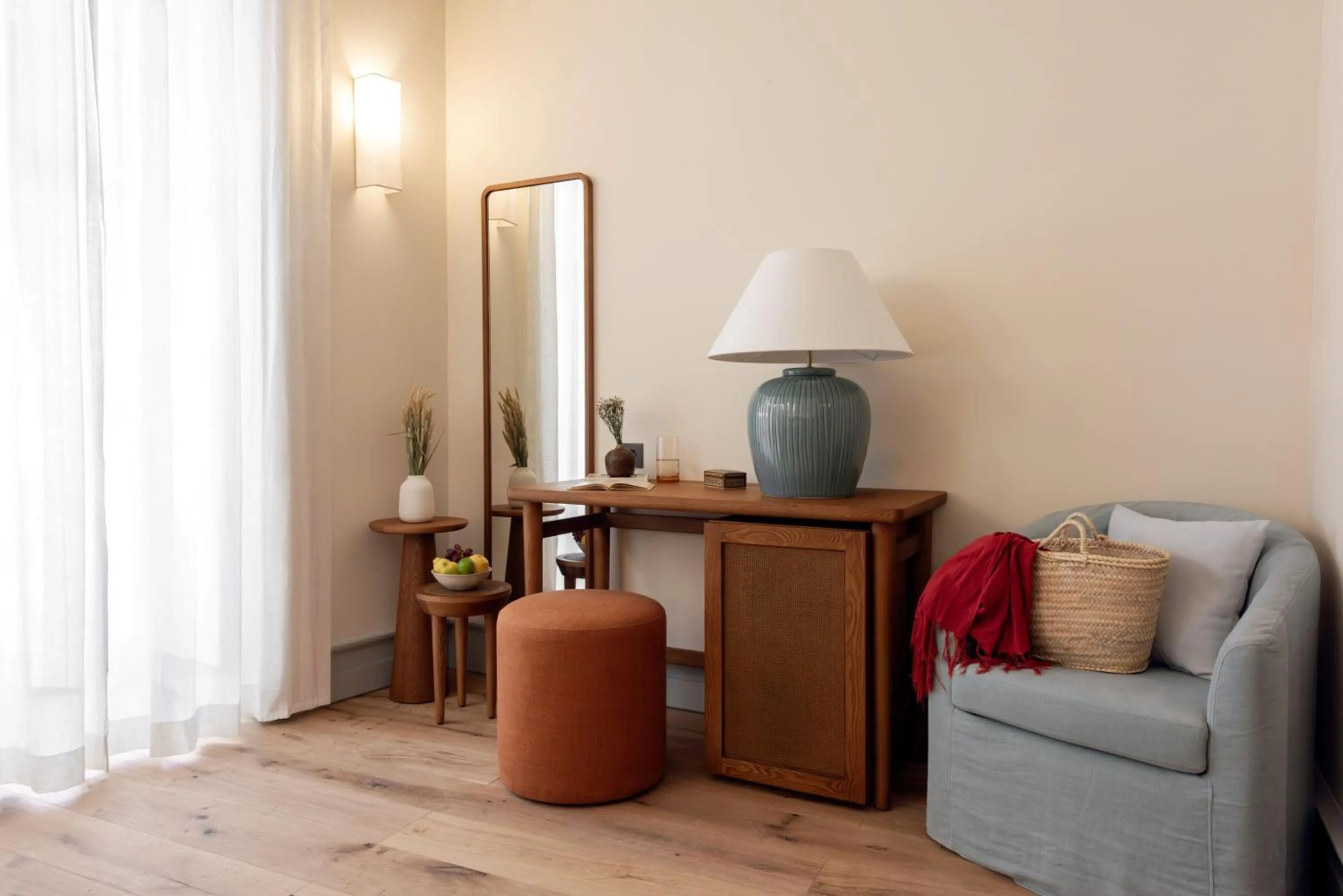 Photo of the whole room in Palácio de Tavira, a Small Luxury Hotel of the World