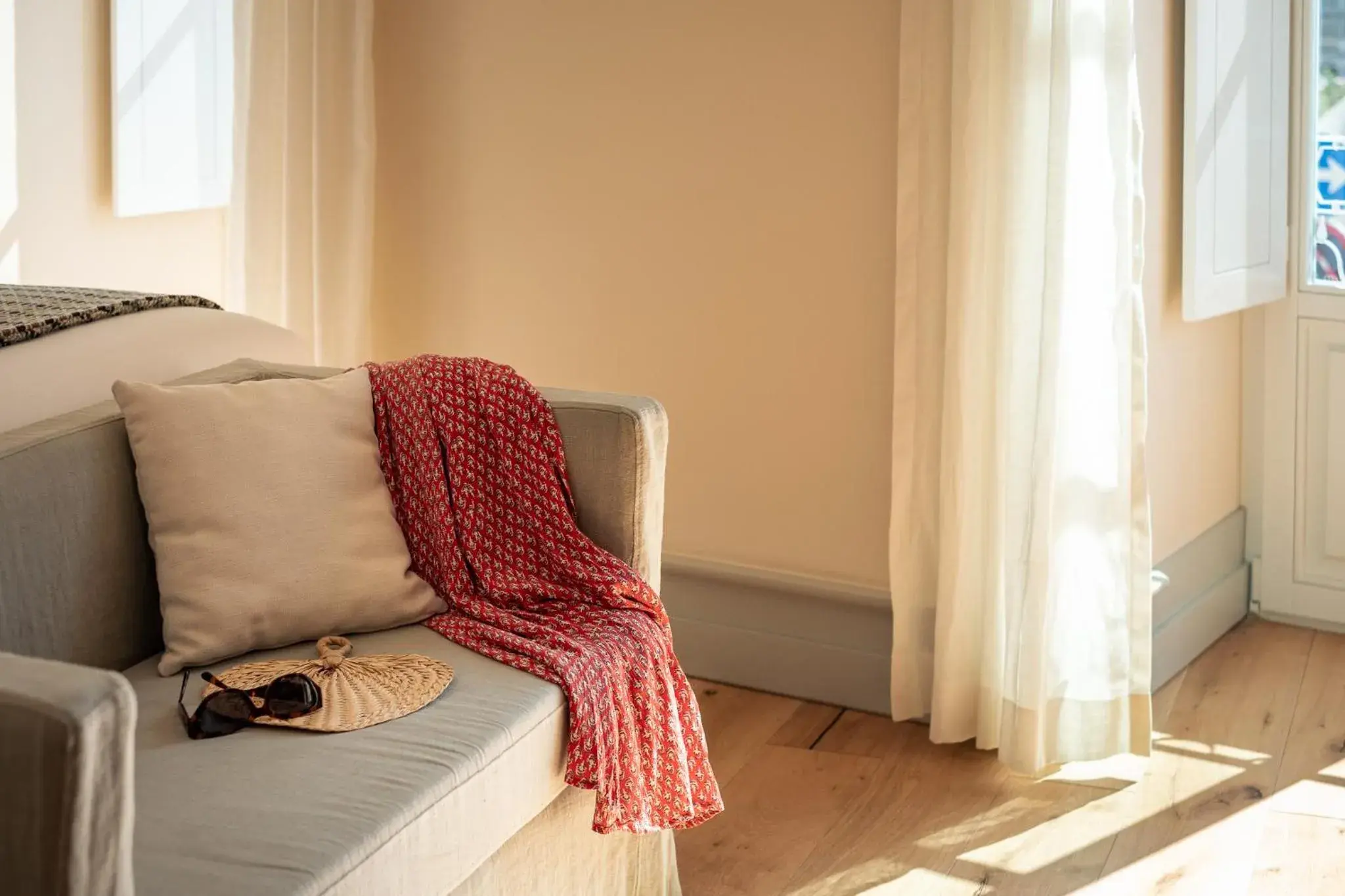 Queen Room with Balcony in Palácio de Tavira, a Small Luxury Hotel of the World Queen Room with Balcony in Palácio de Tavira, a Small Luxury Hotel of the World