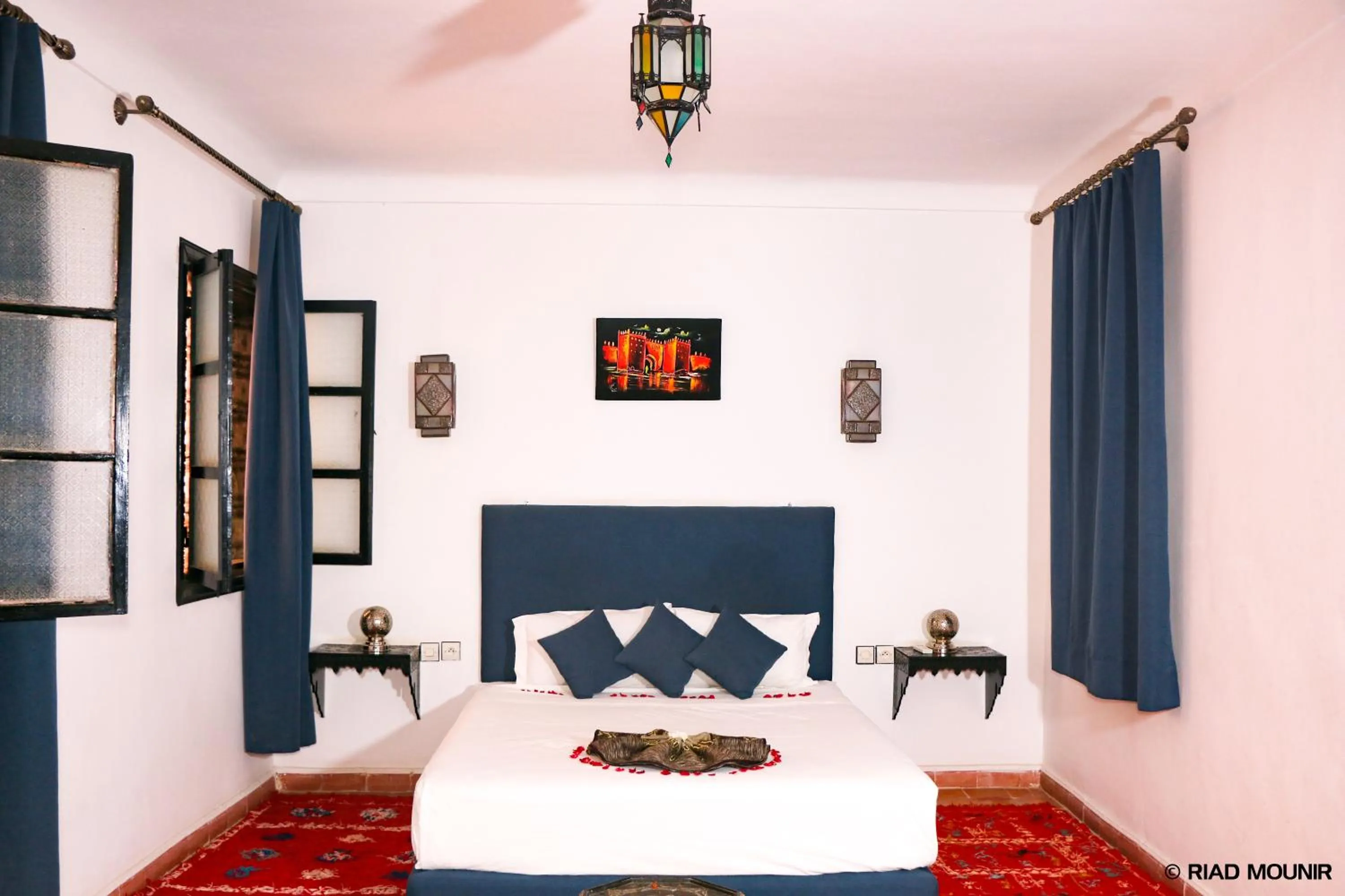 Bedroom, Bed in Riad Mounir