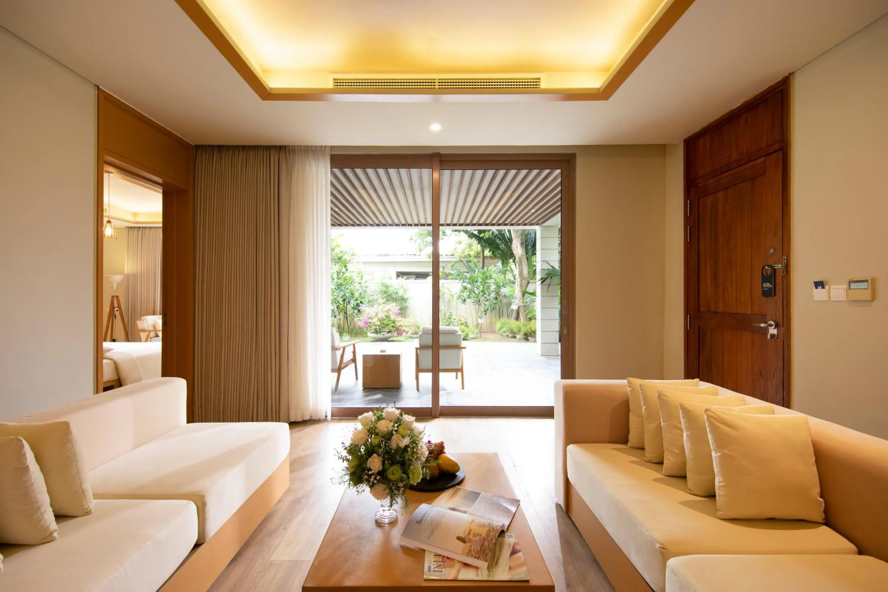 Living room in FLC Luxury Hotel Samson