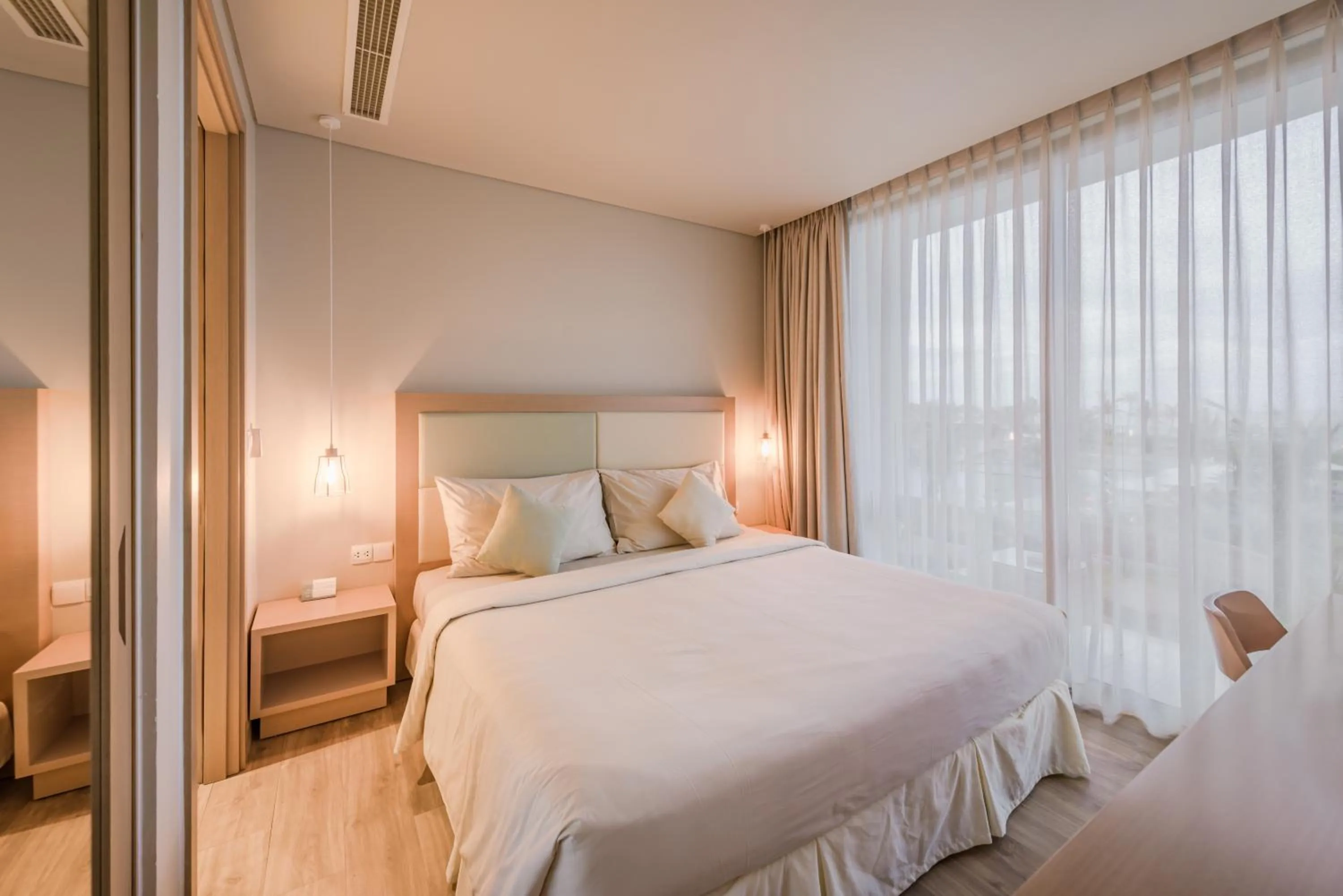 Bed in FLC Luxury Hotel Samson