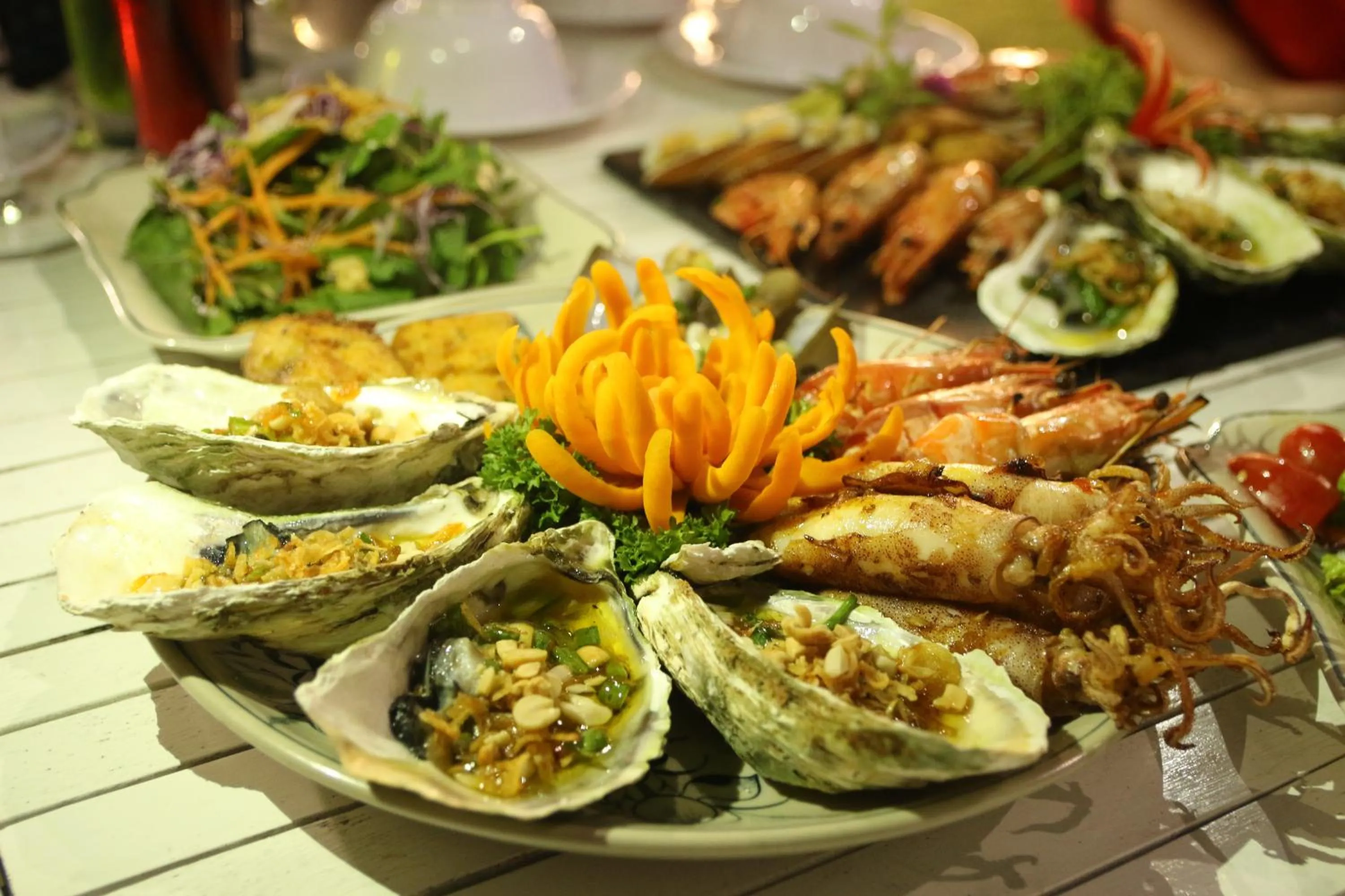 Restaurant/places to eat in FLC Luxury Hotel Samson