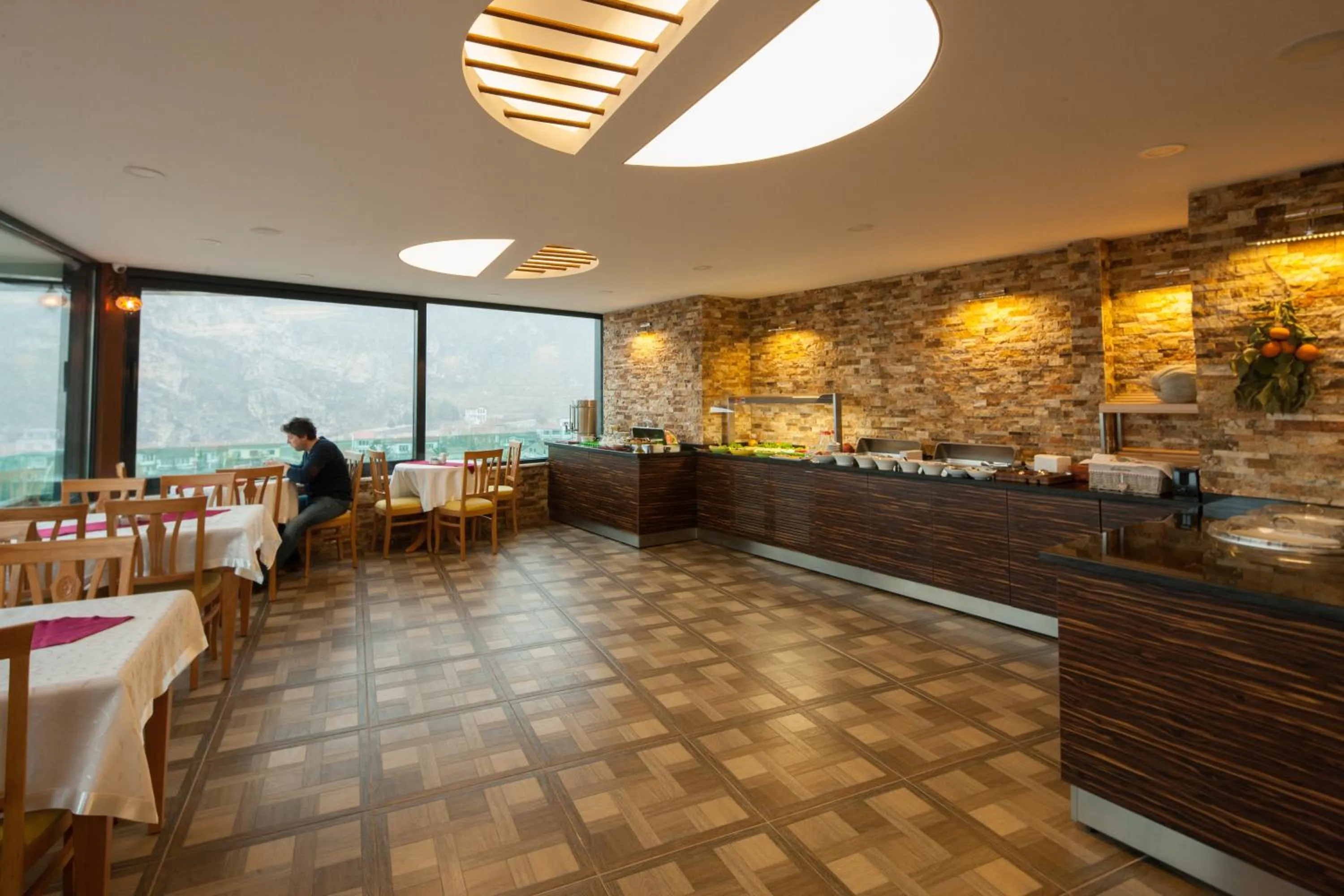 Breakfast in Armin Hotel