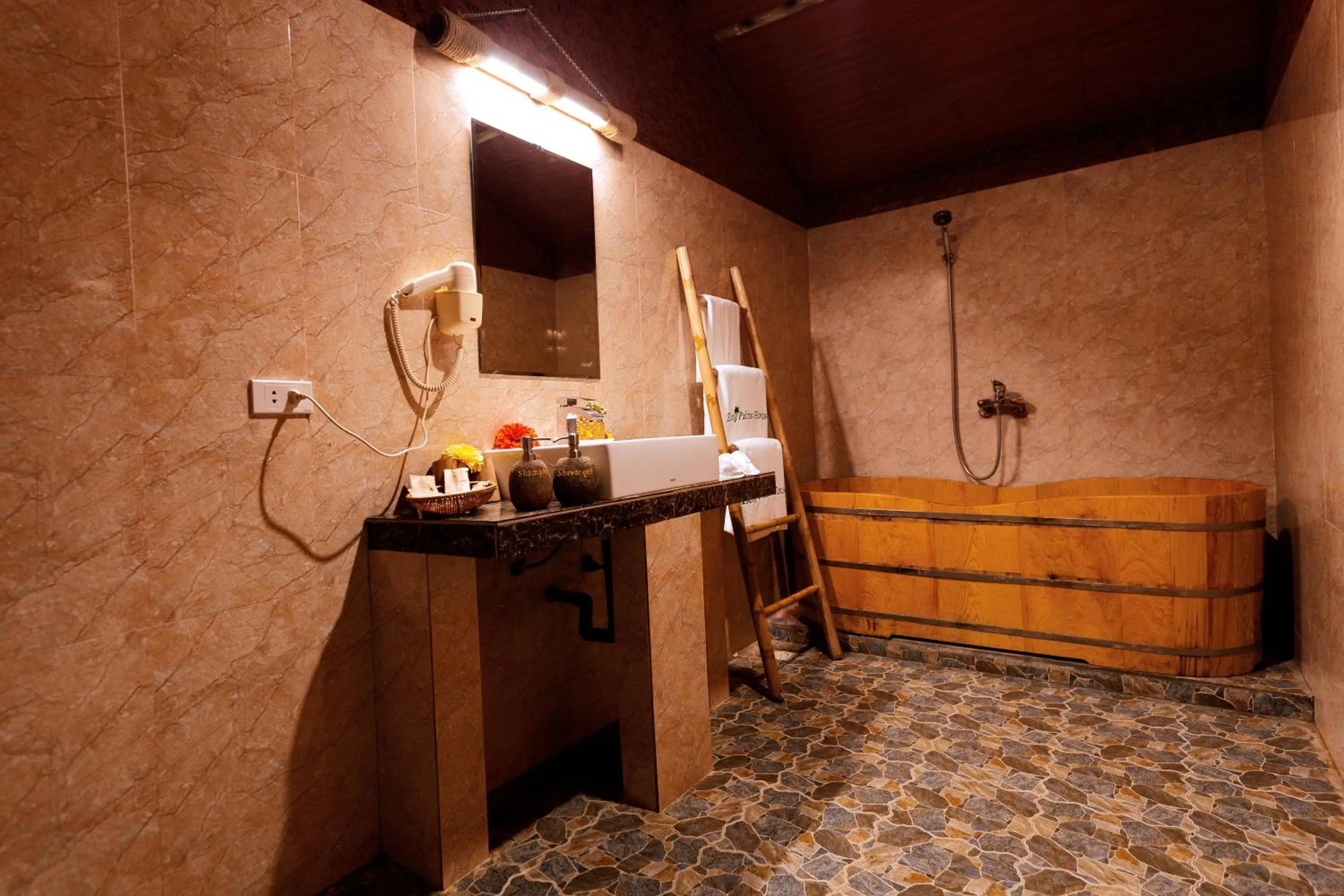 Toilet in Eco Palms House - Sapa Retreat