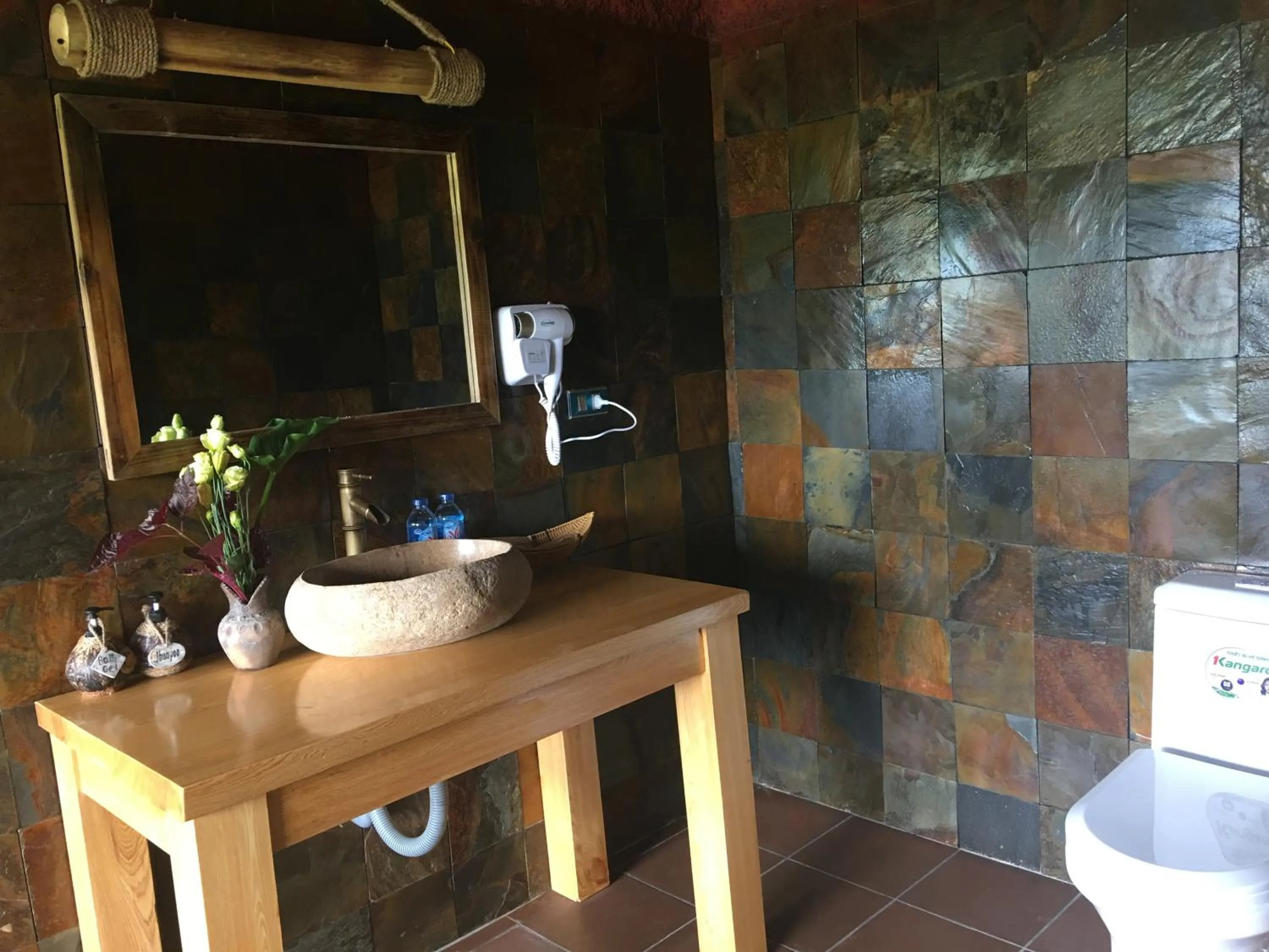 Shower in Eco Palms House - Sapa Retreat
