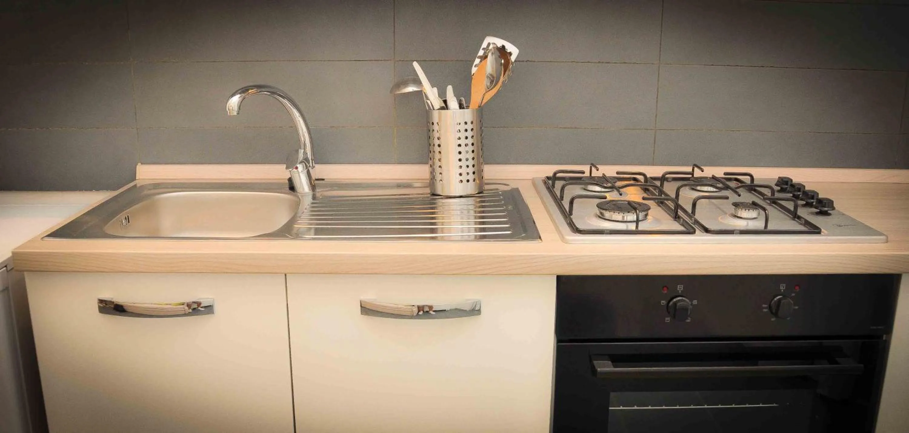 Kitchen or kitchenette in Rome Together Guest House