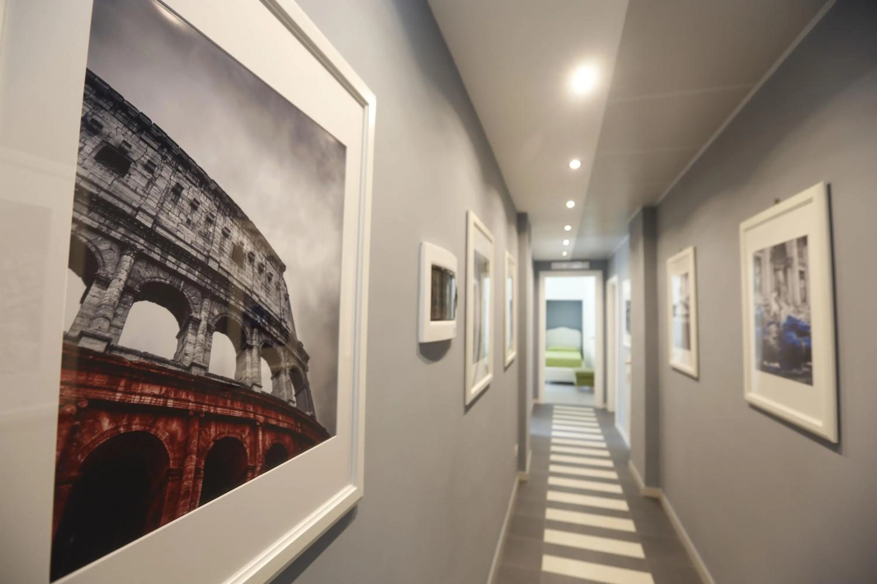 Decorative detail in Rome Together Guest House