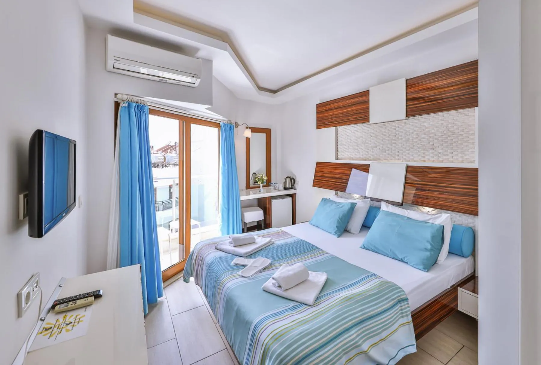 Photo of the whole room, Bed in Hotel Sonne - Adults Only