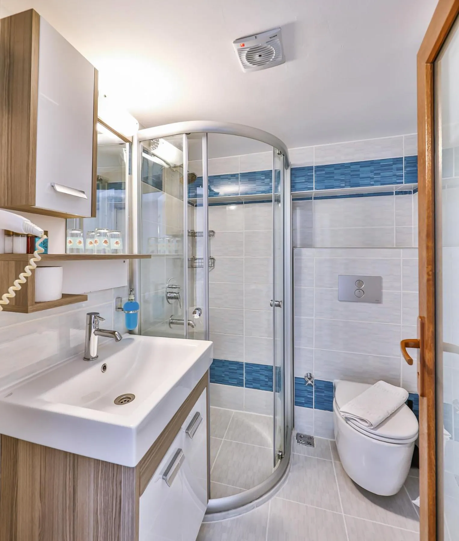 Photo of the whole room in Hotel Sonne - Adults Only