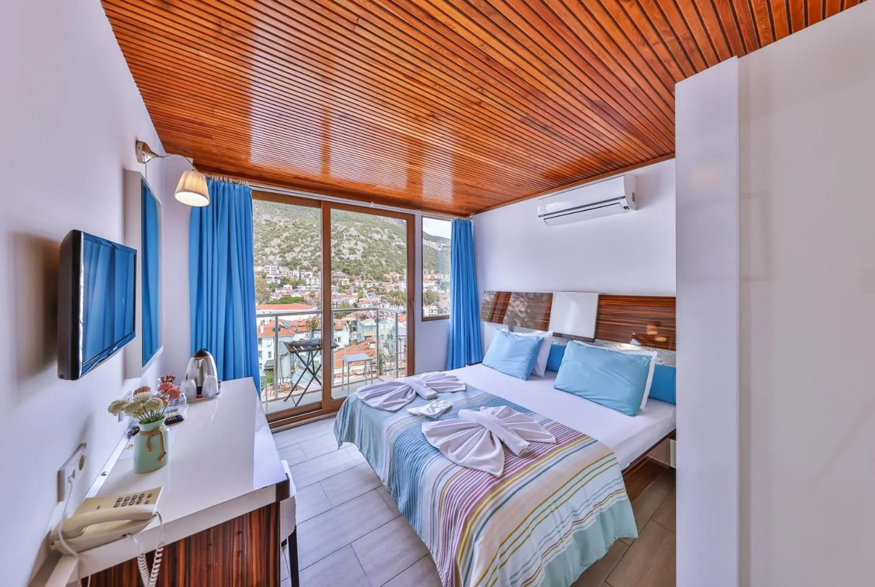 Photo of the whole room, Bed in Hotel Sonne - Adults Only