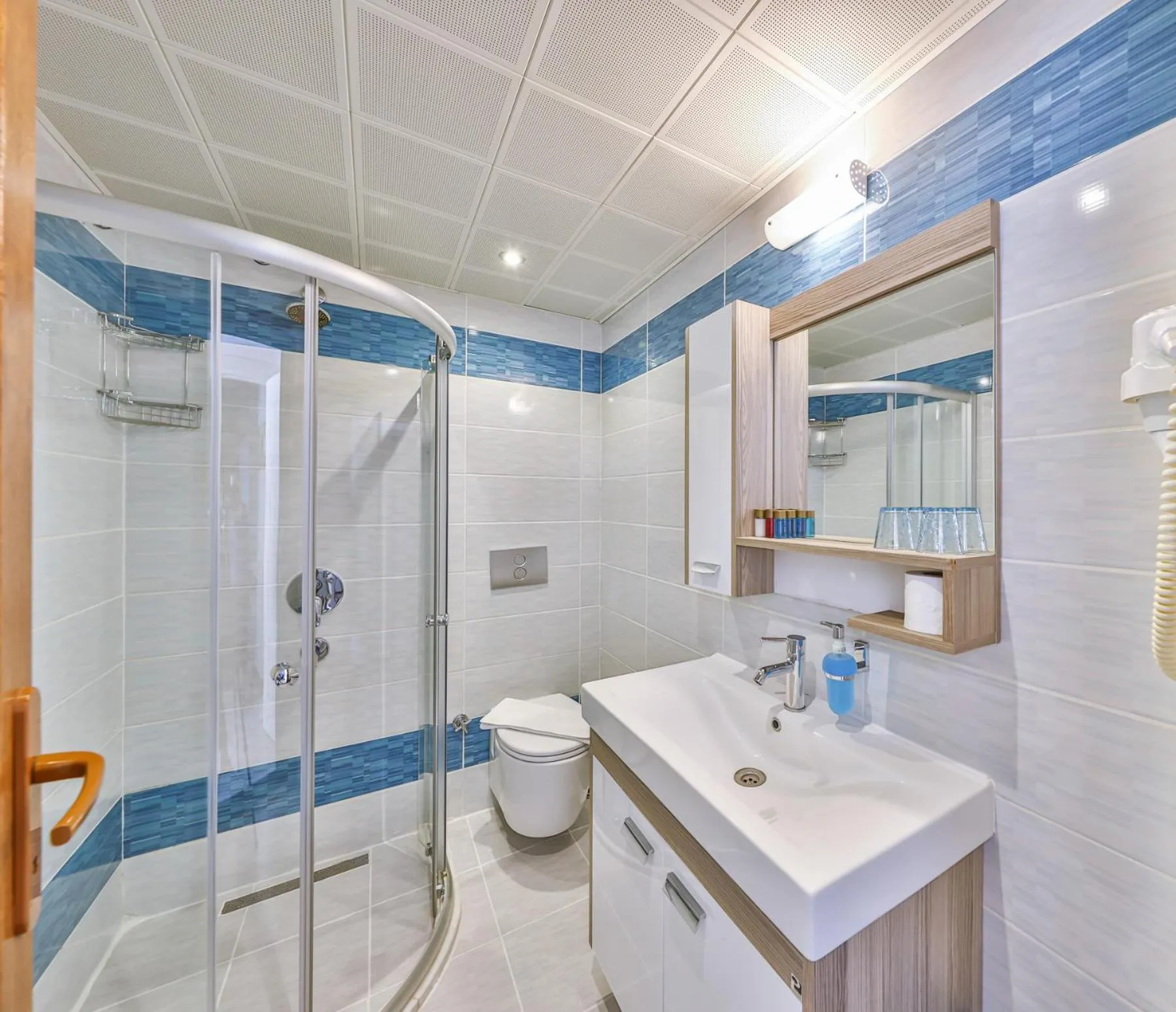 Bathroom in Hotel Sonne - Adults Only