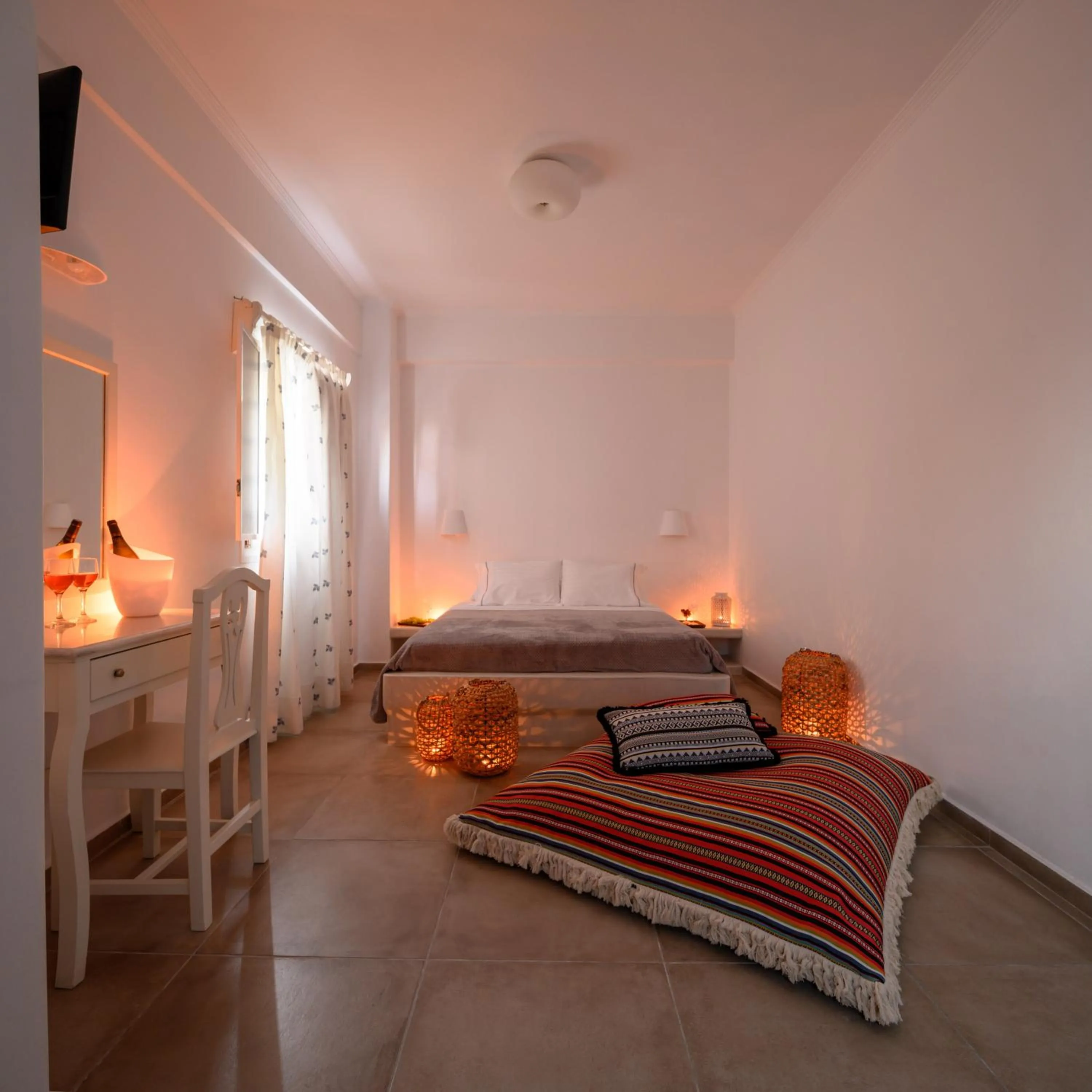 Bed in Selini Ηotel