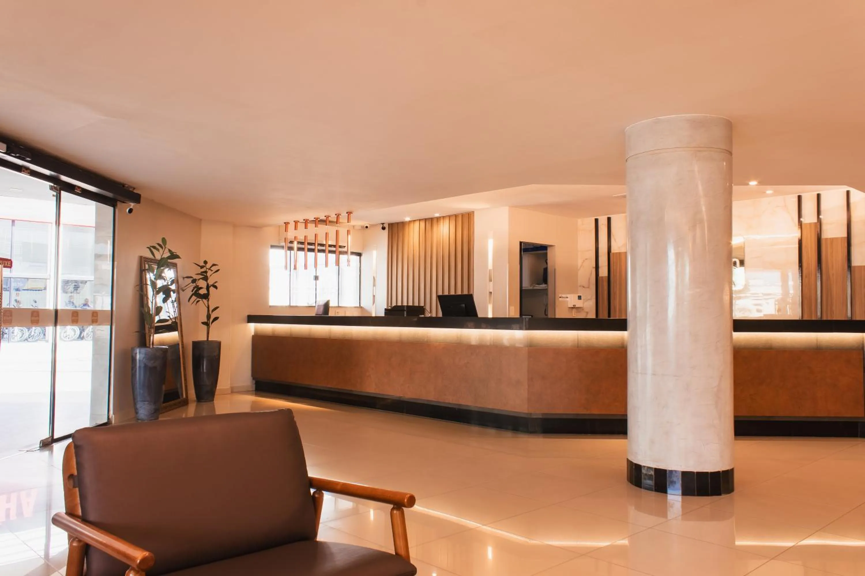 Lobby or reception in Atrium Confort Hotels