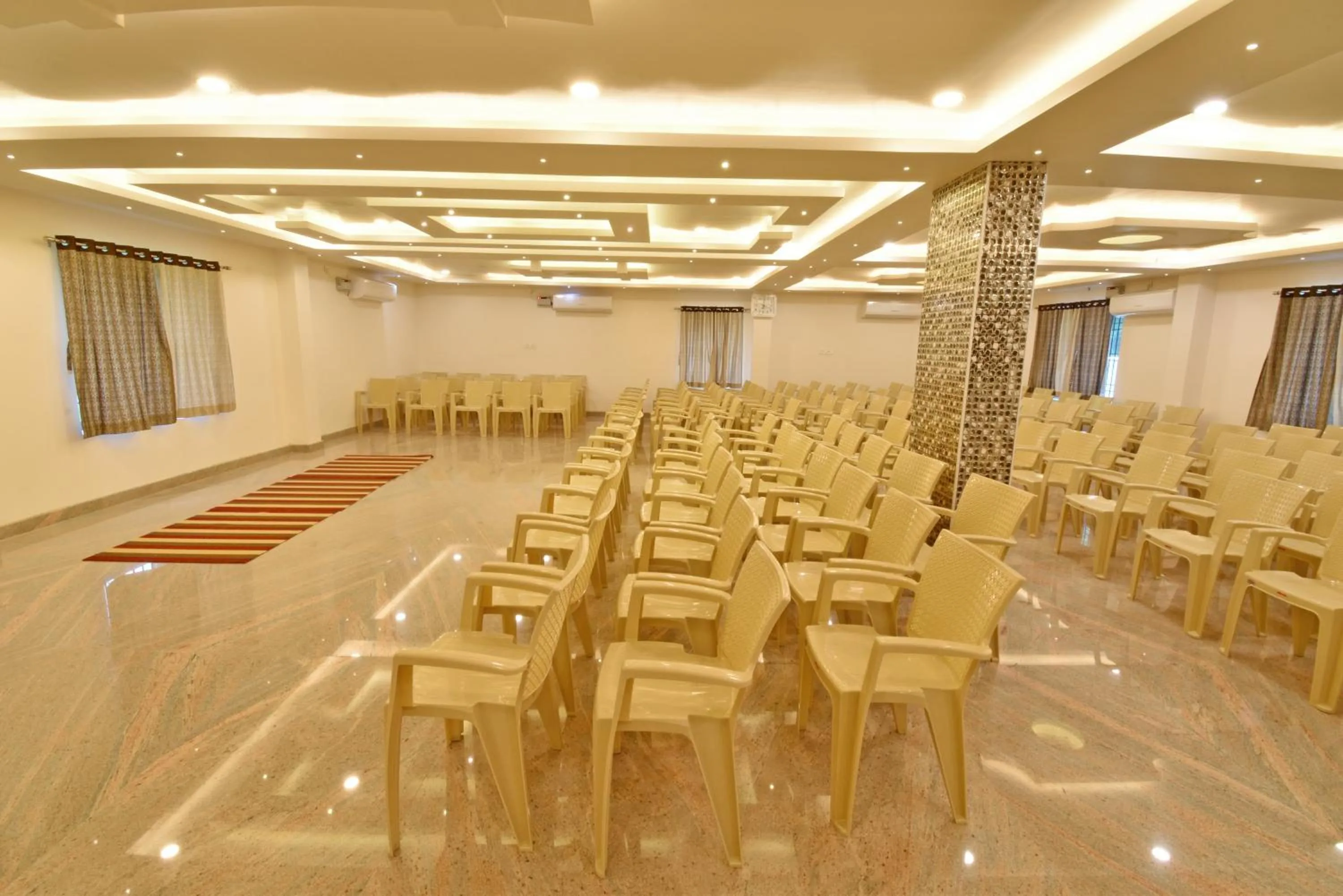 Meeting/conference room in Cannan Residency Pondicherry