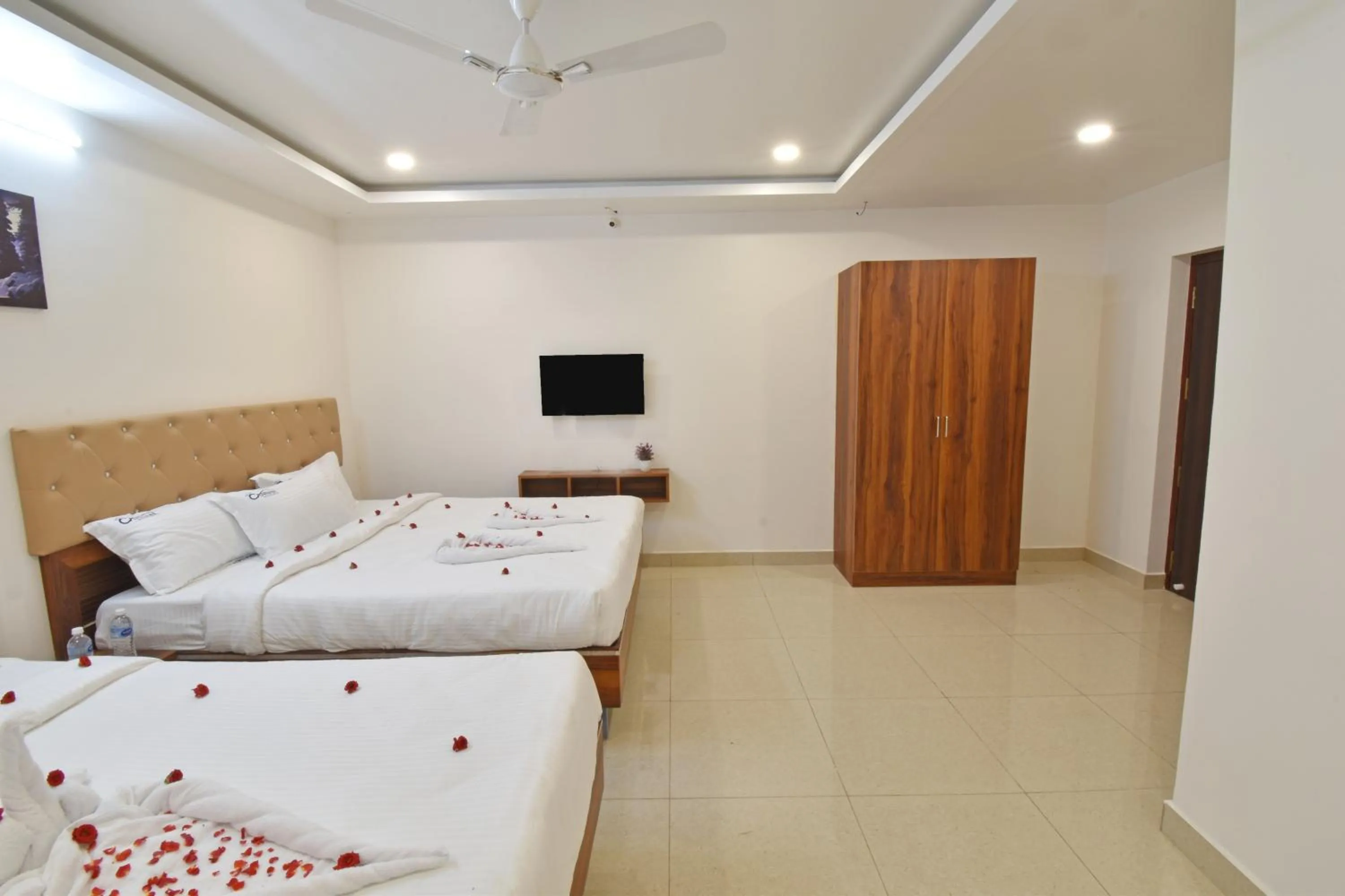 Bed in Cannan Residency Pondicherry