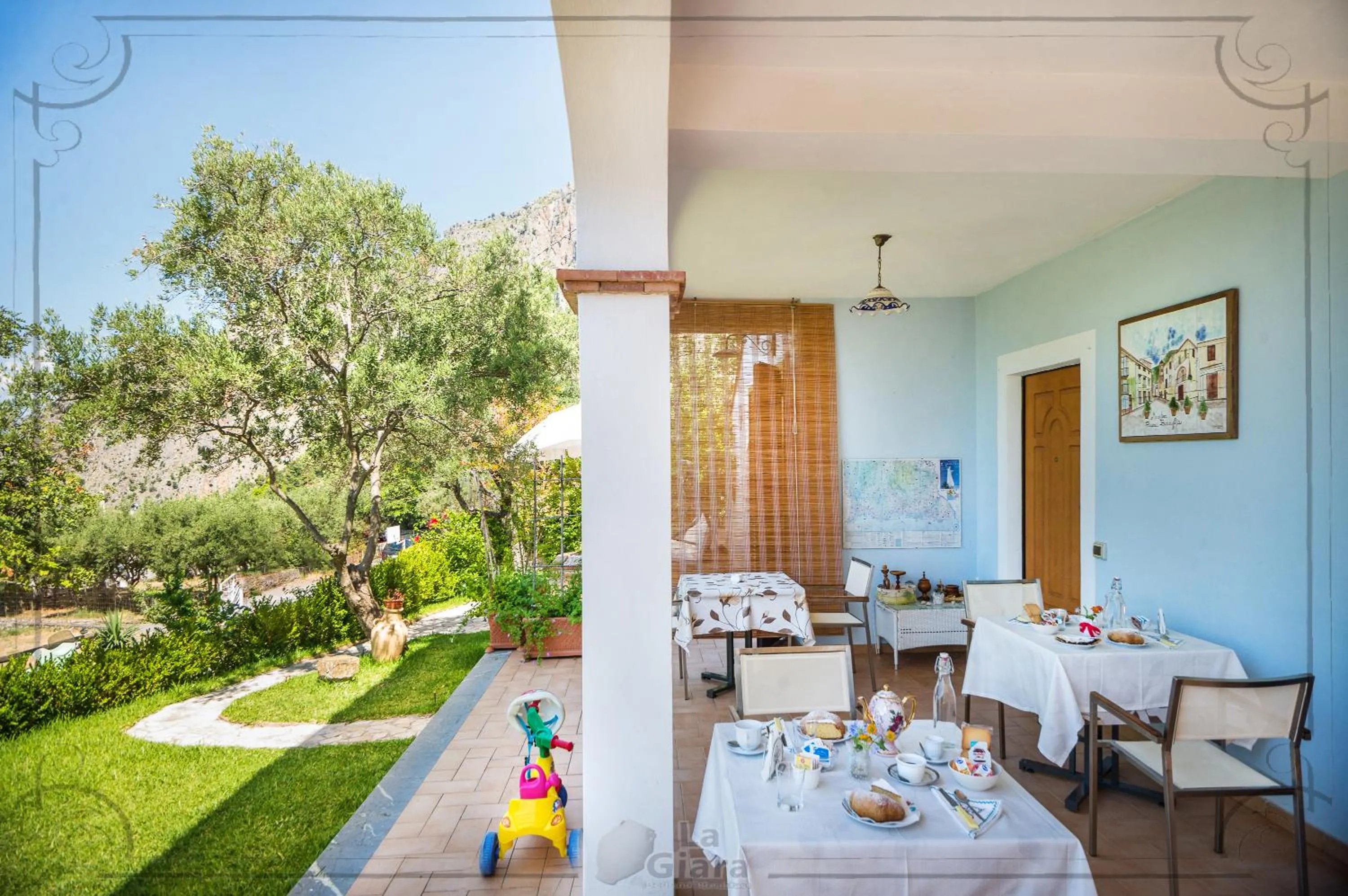 Breakfast in B&b La Giara