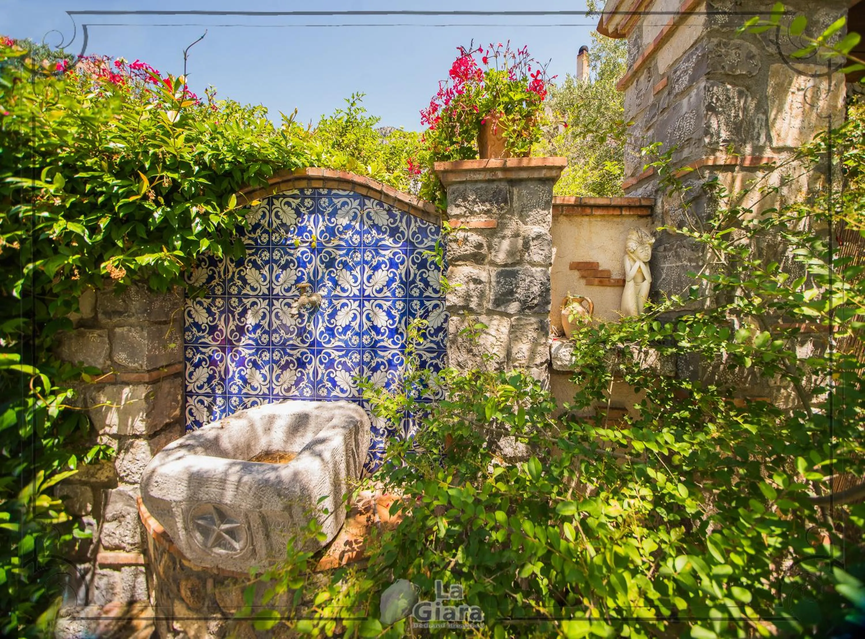 Decorative detail in B&b La Giara