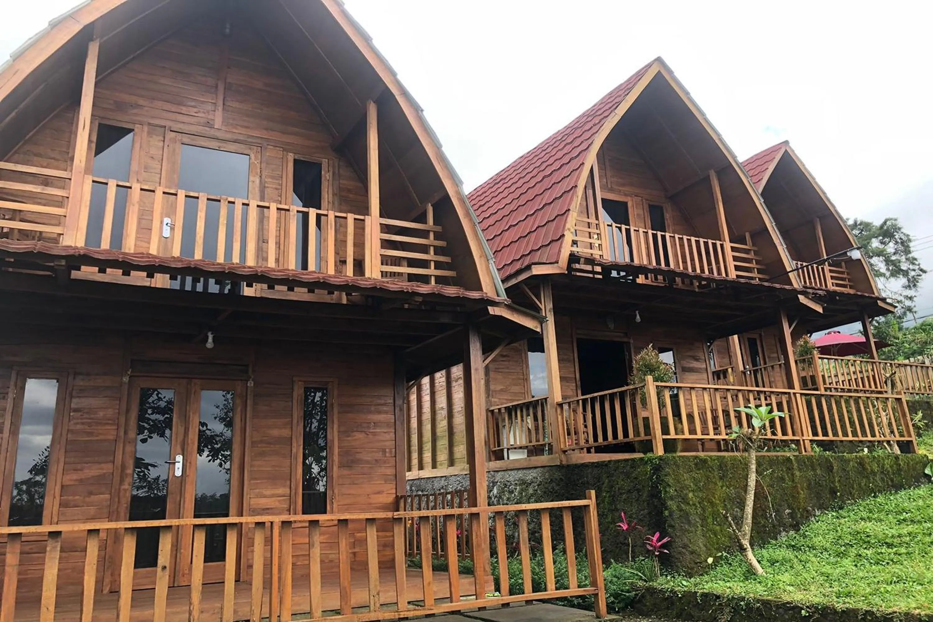 Property building in Munduk Terrace