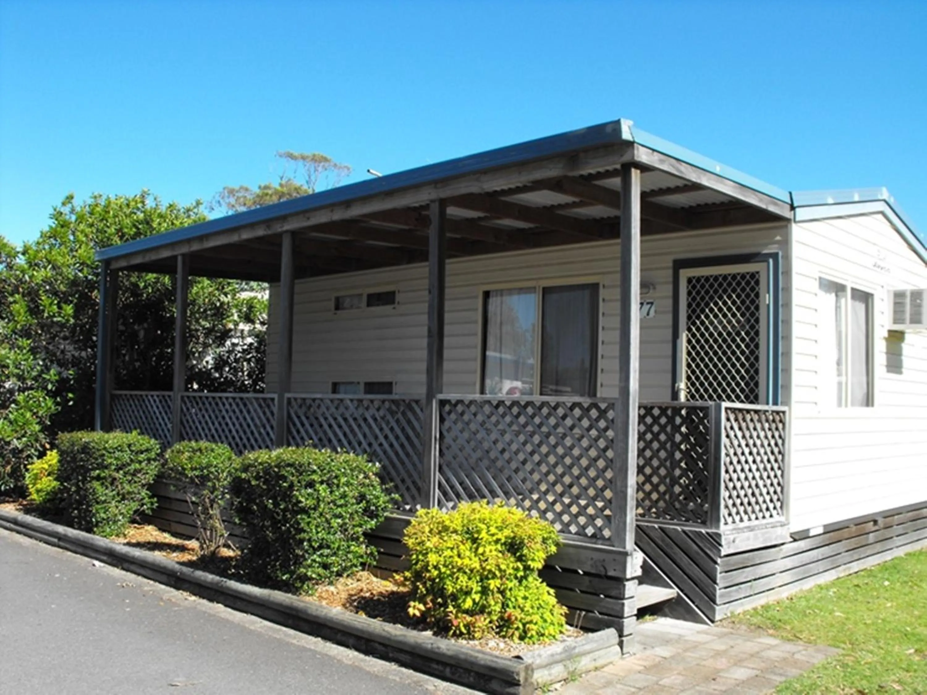 Street view in Smugglers Cove Holiday Village
