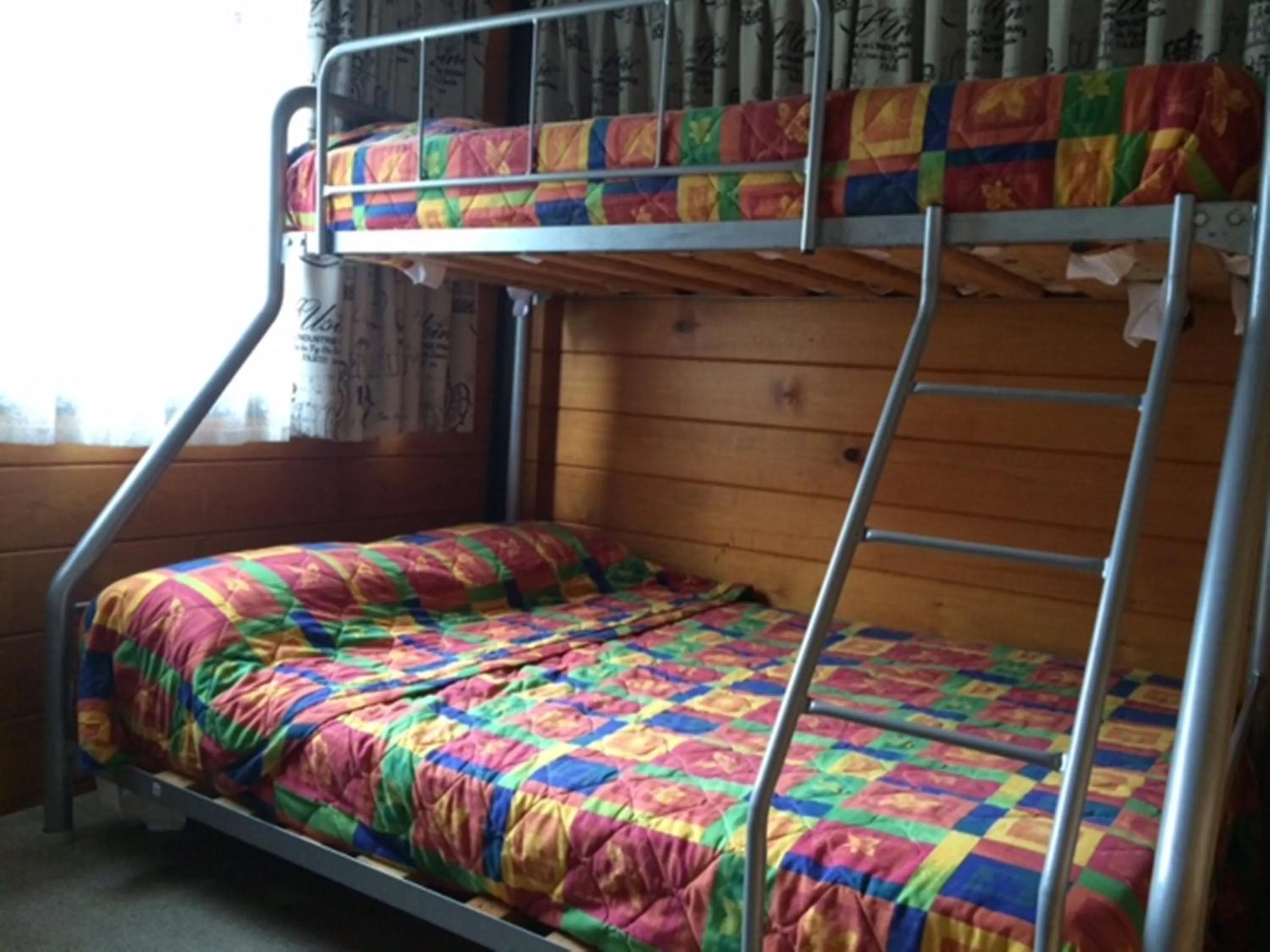bunk bed, Bed in Smugglers Cove Holiday Village