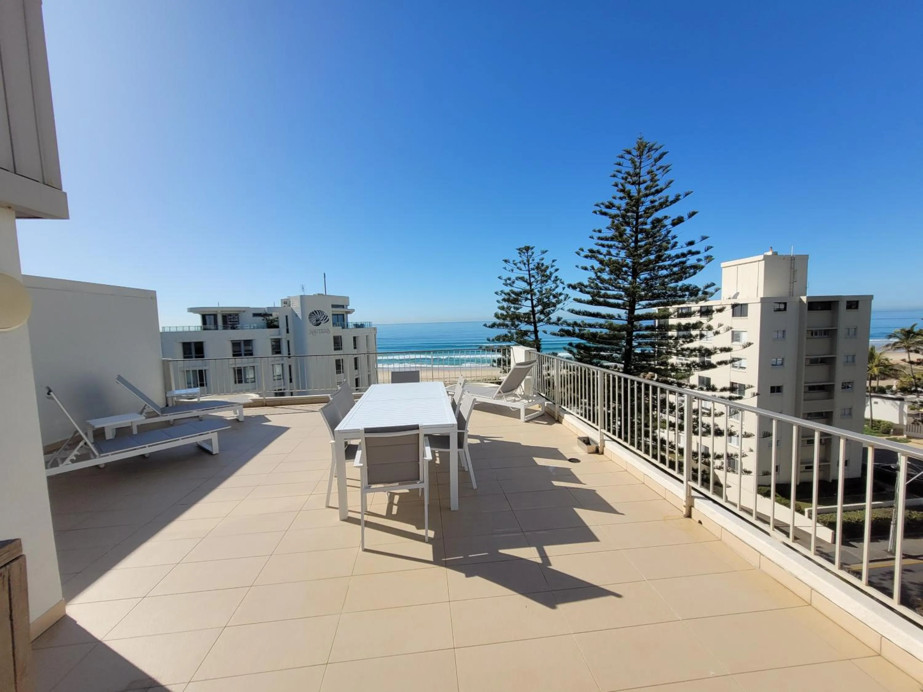 Balcony/Terrace in Surfers Chalet