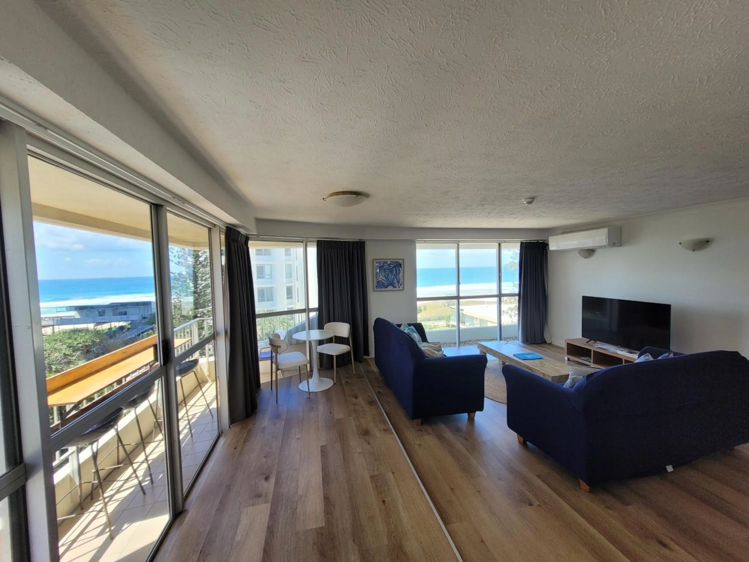Living room in Surfers Chalet