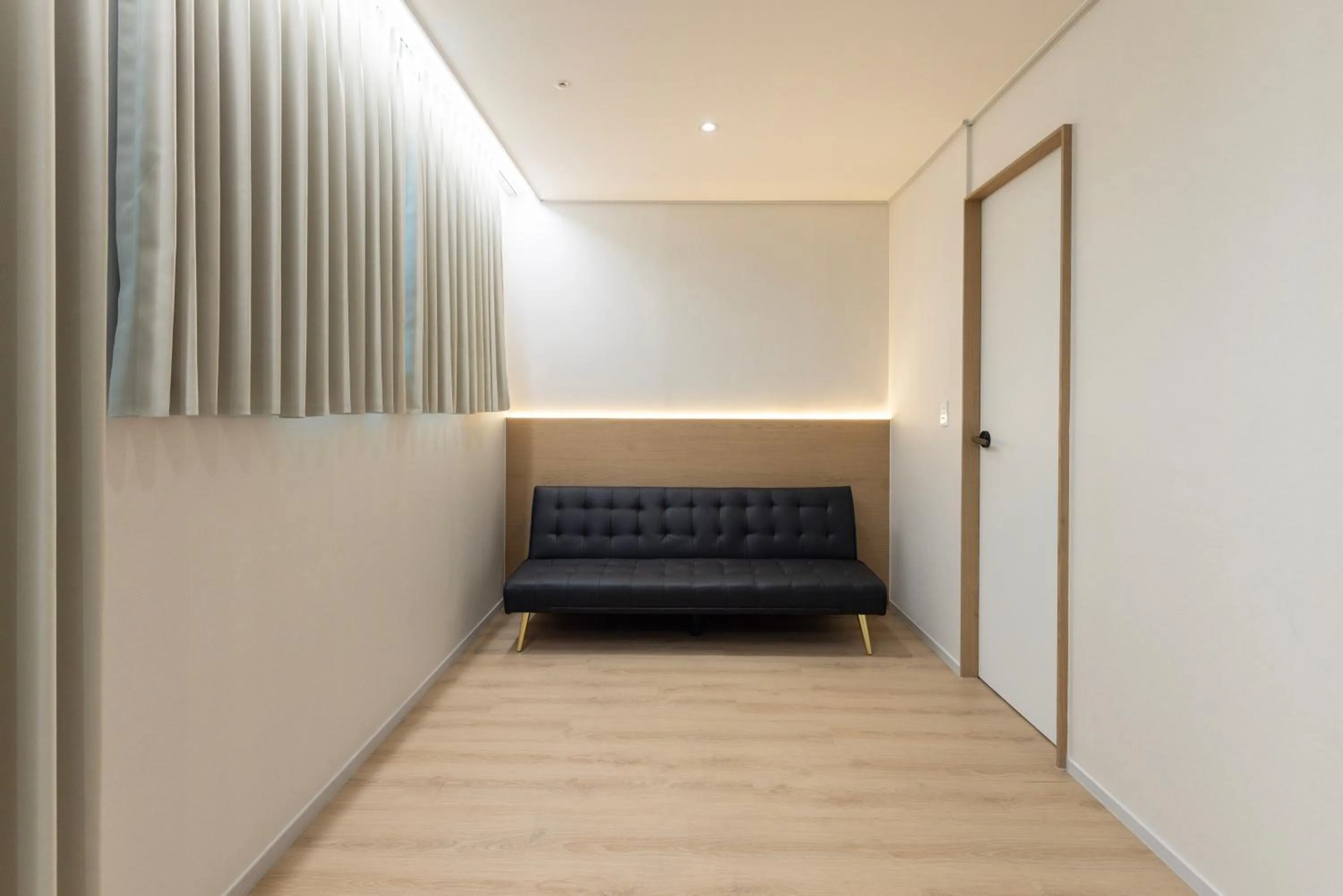 furniture in From H US Hotel with Aank Seoul Gangseo Hwagok