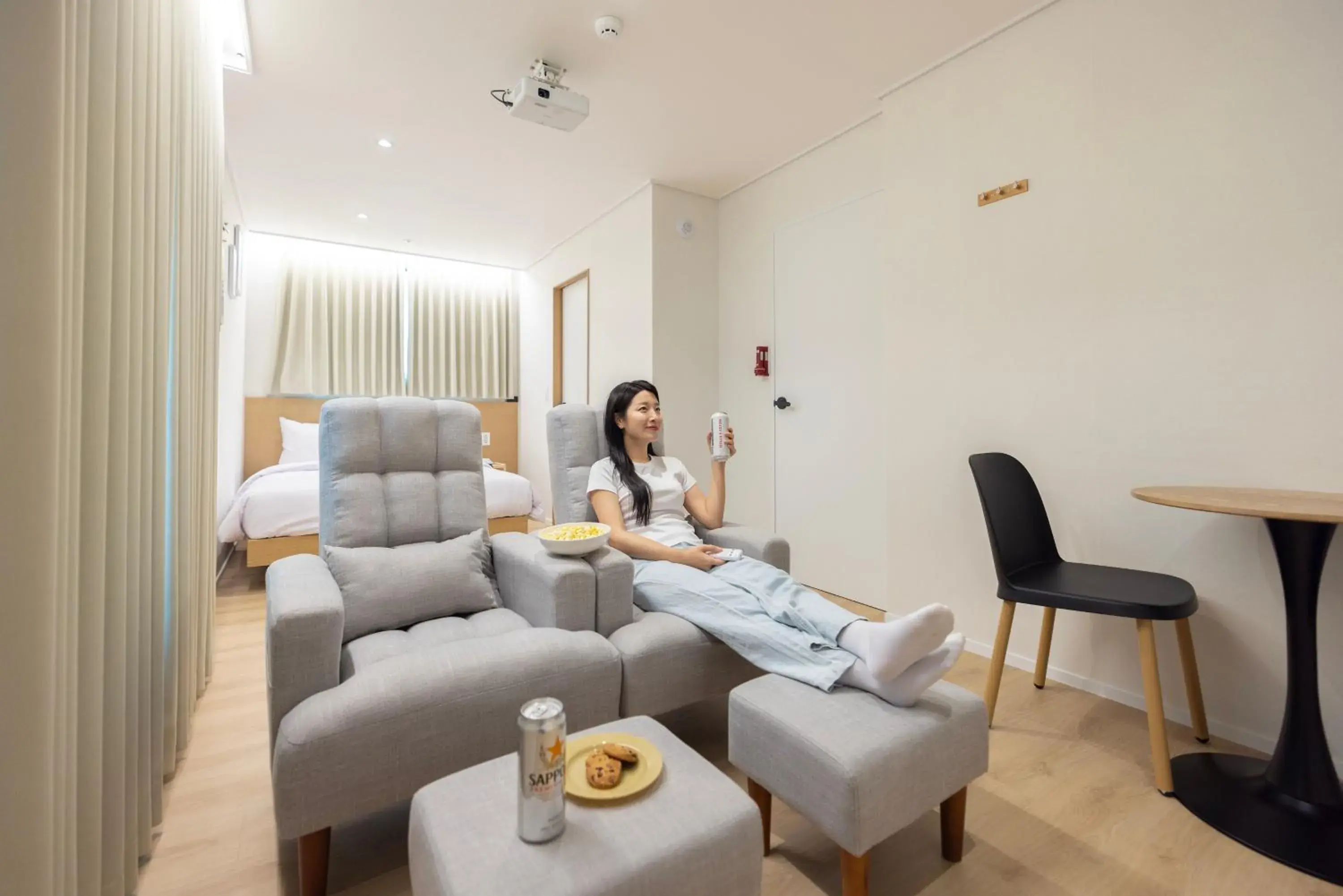 From H US Hotel with Aank Seoul Gangseo Hwagok From H US Hotel with Aank Seoul Gangseo Hwagok