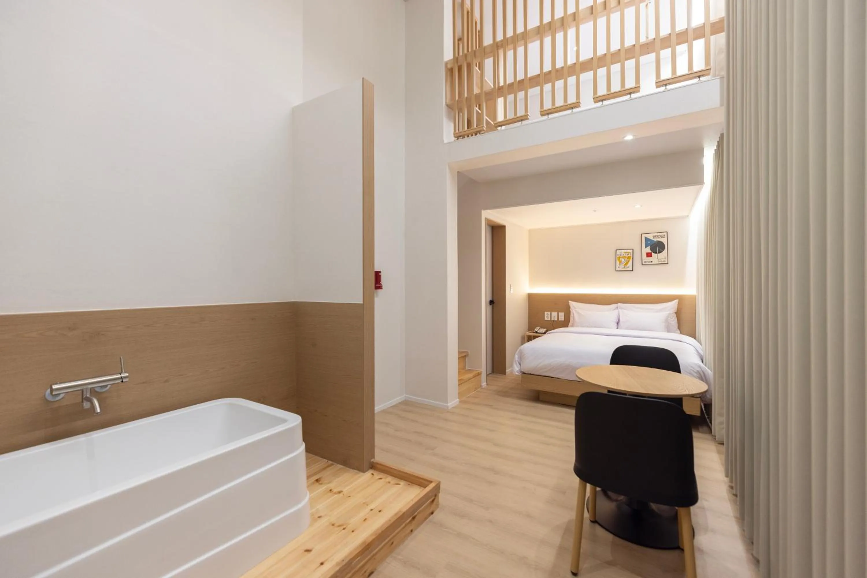 Photo of the whole room, Bed in From H US Hotel with Aank Seoul Gangseo Hwagok