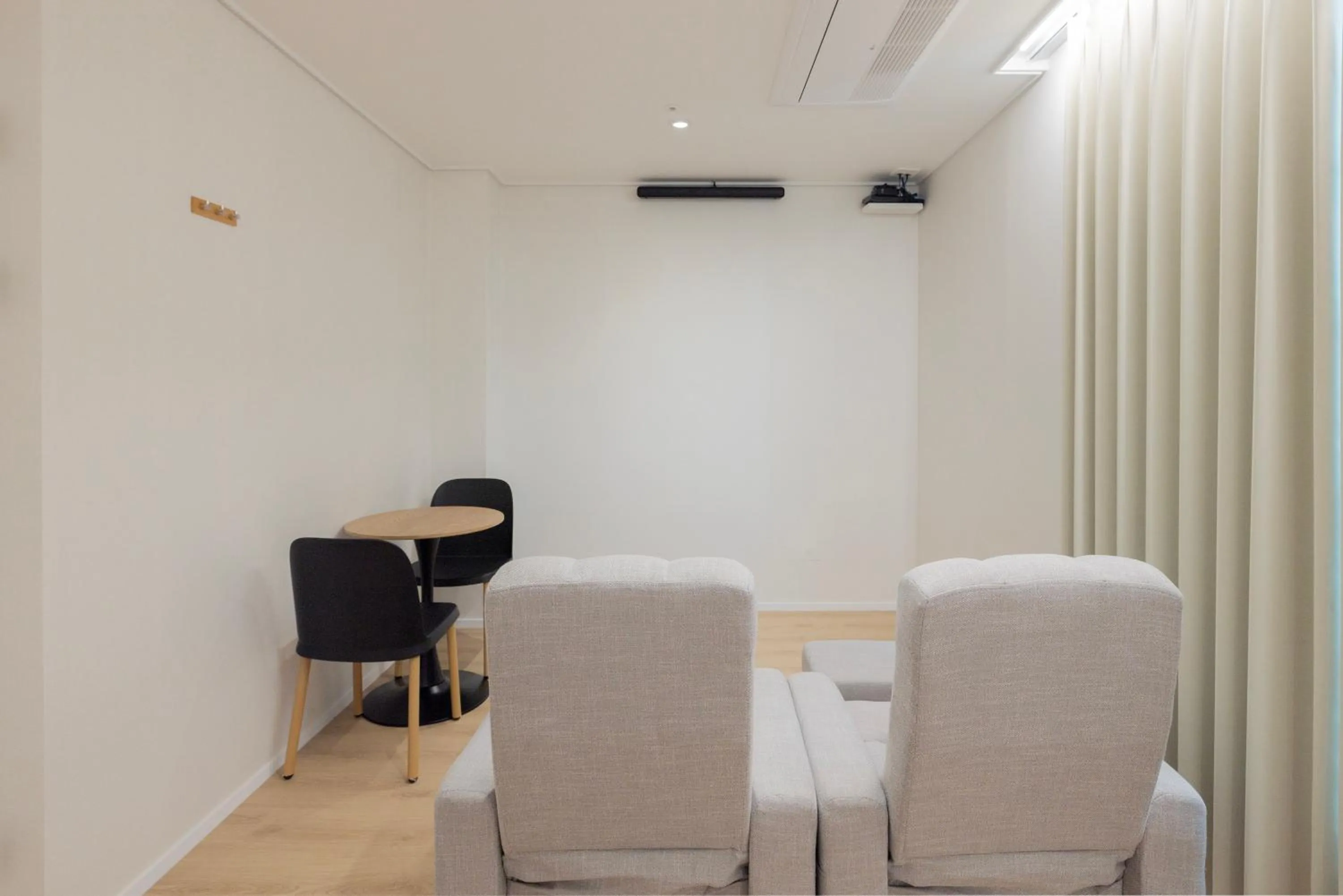 Living room in From H US Hotel with Aank Seoul Gangseo Hwagok