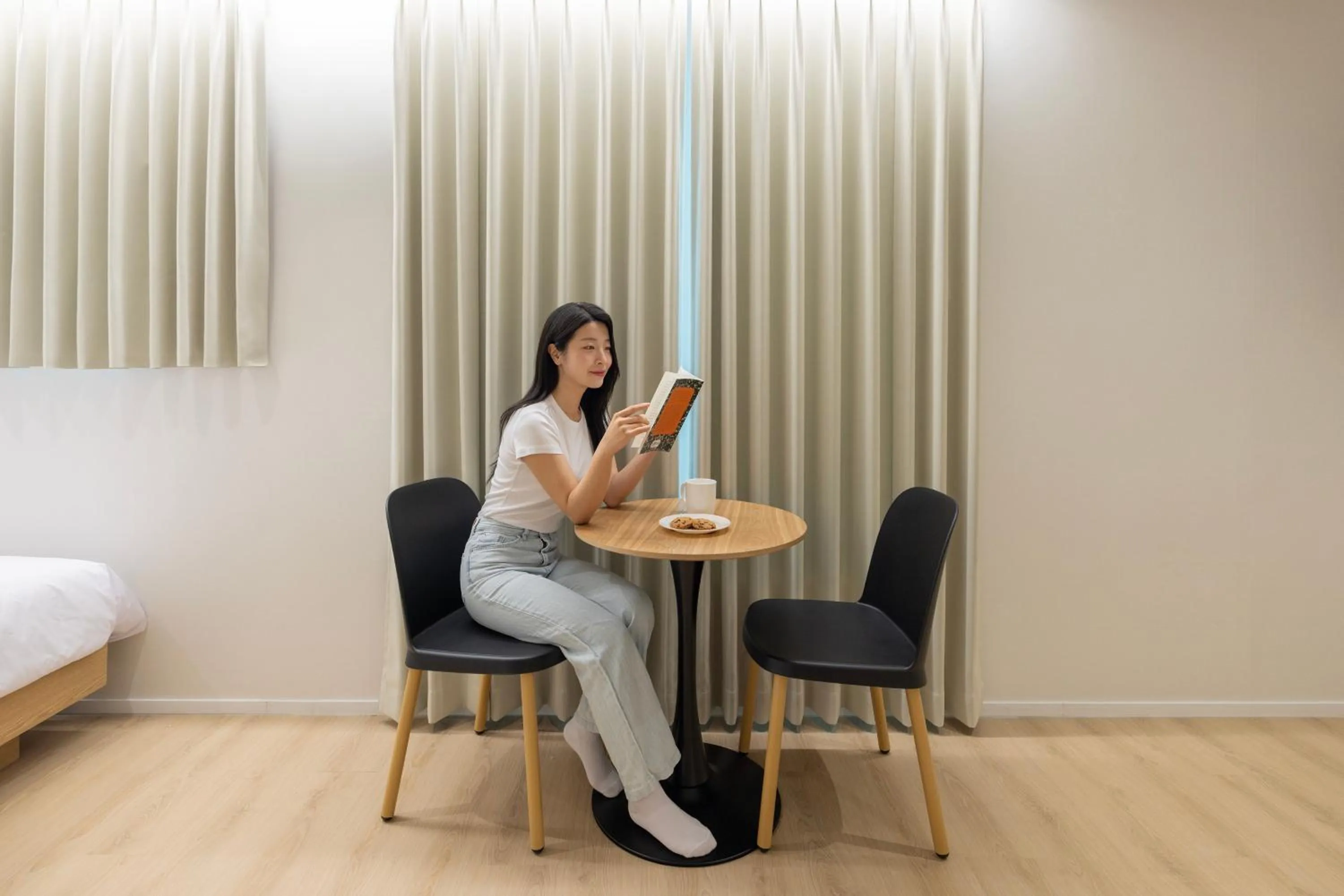 Photo of the whole room, Bed in From H US Hotel with Aank Seoul Gangseo Hwagok