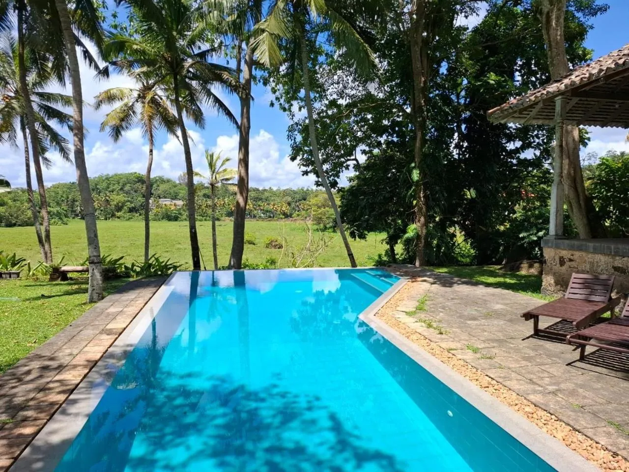 Stone Well Garden Villa