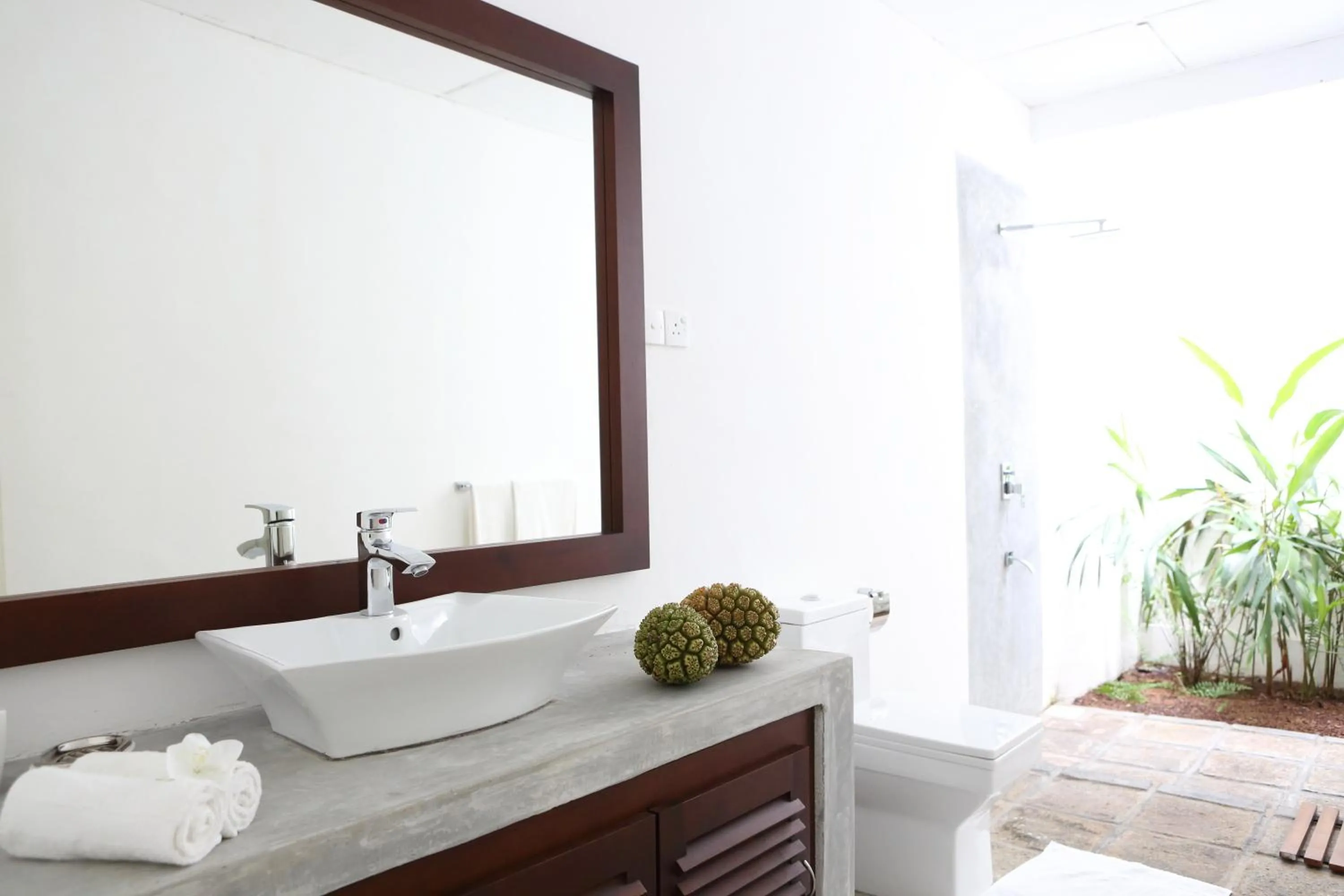 Stone Well Garden Villa