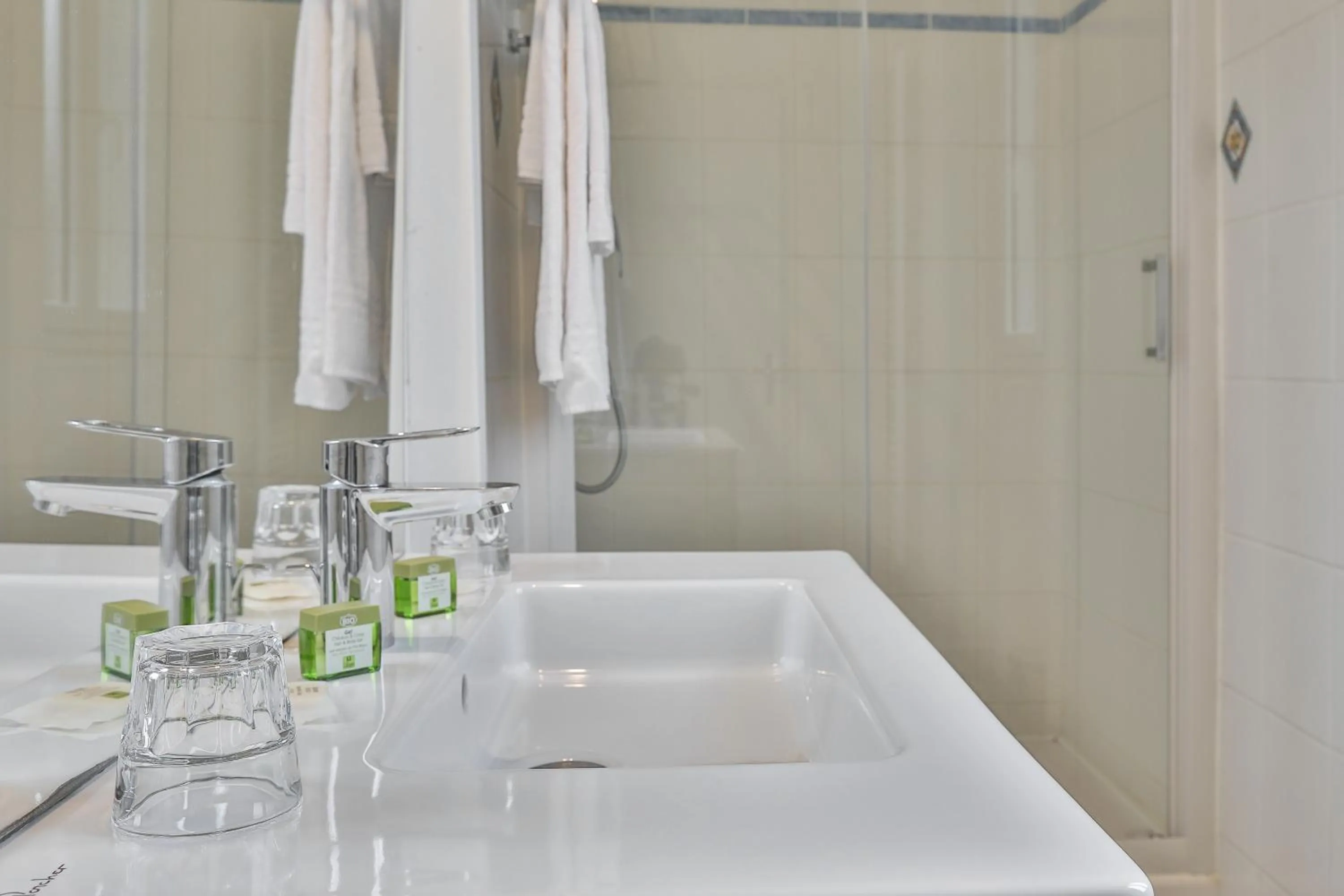 Bathroom in Hotel Restaurant La Verperie