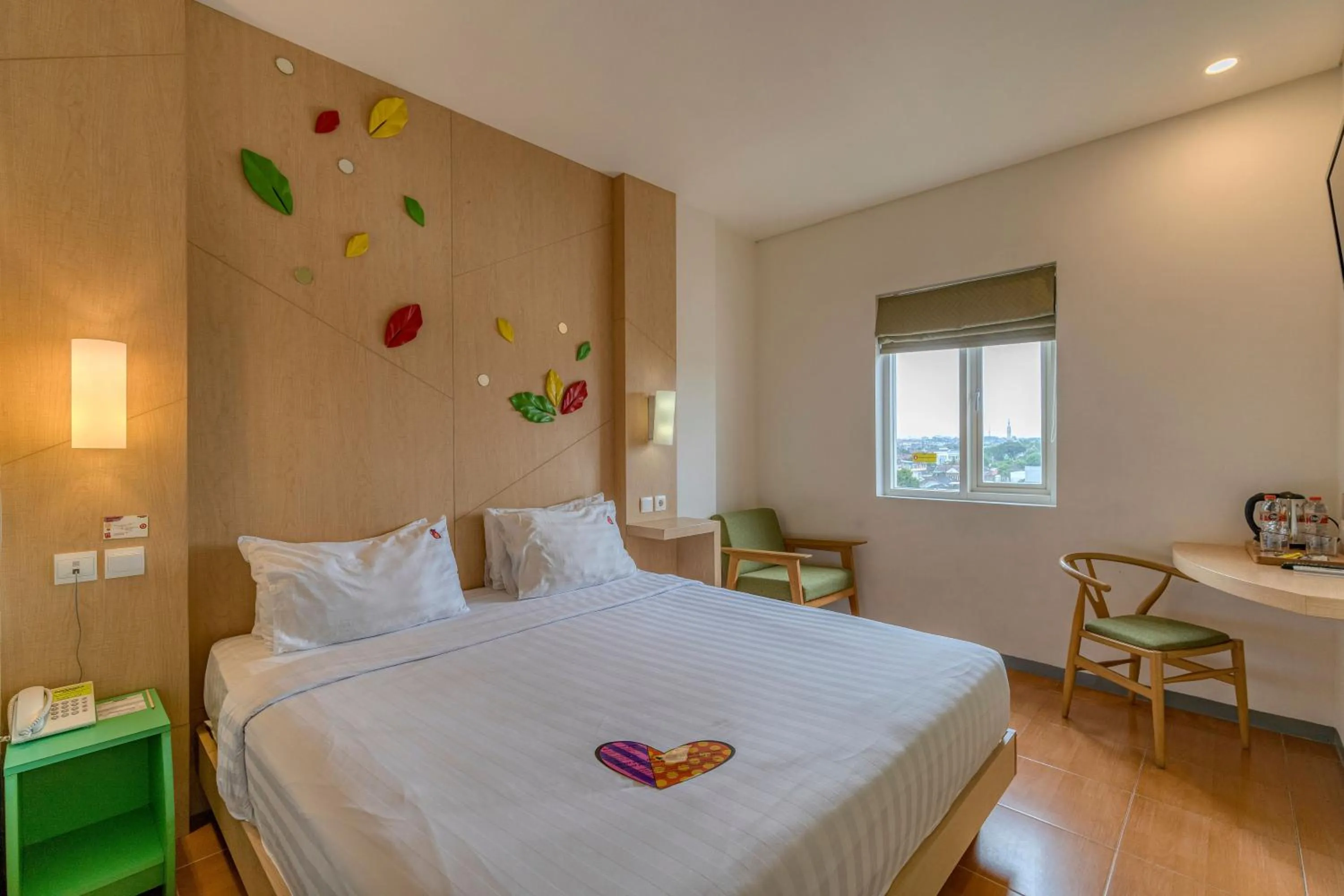 Bed in Ascent Hotel & Cafe Malang