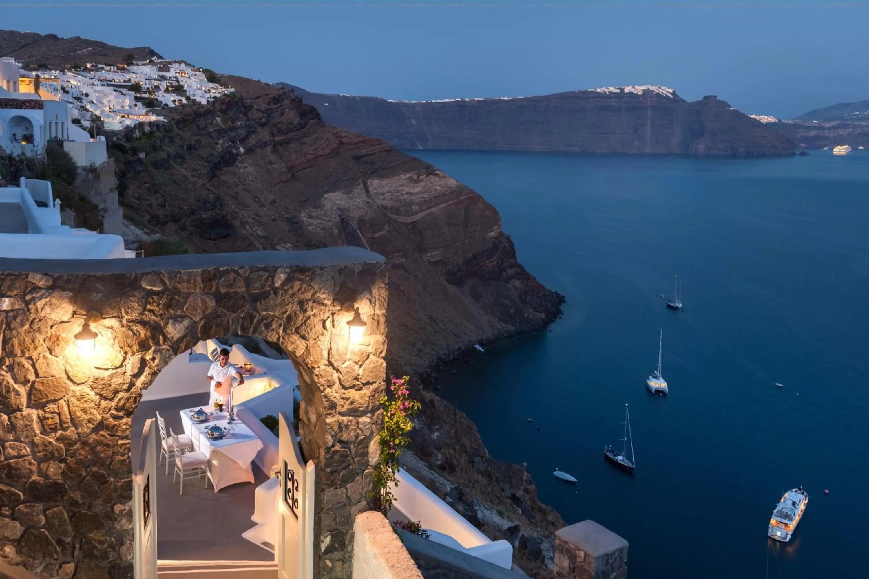 Property building in Thirea Suites